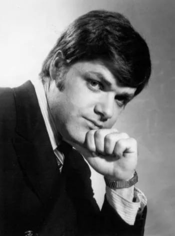 Portrait of George Reinholt (1939–2013) – memorial page
