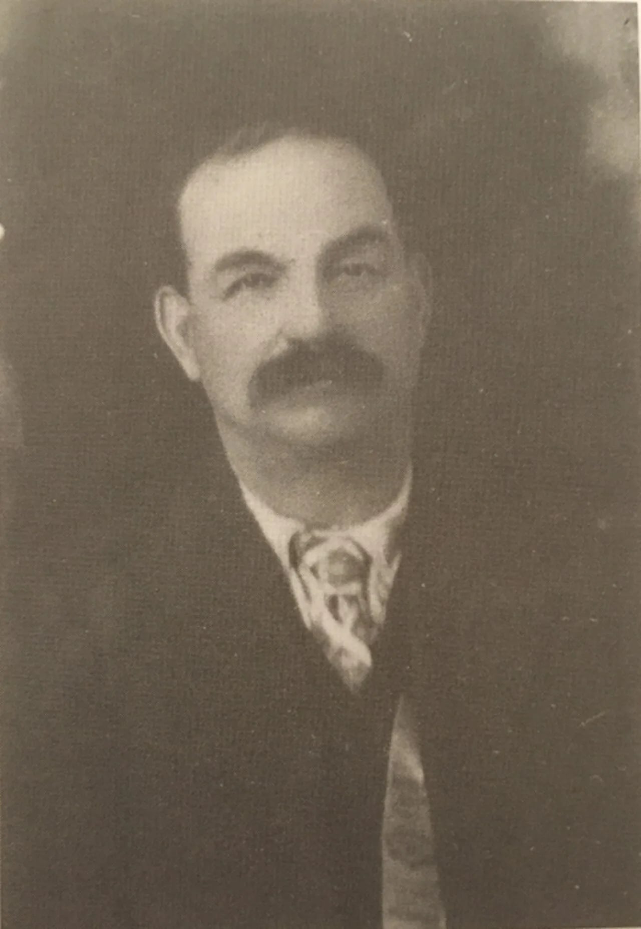 Portrait of James B. Hawkes (1857–1936) – memorial page