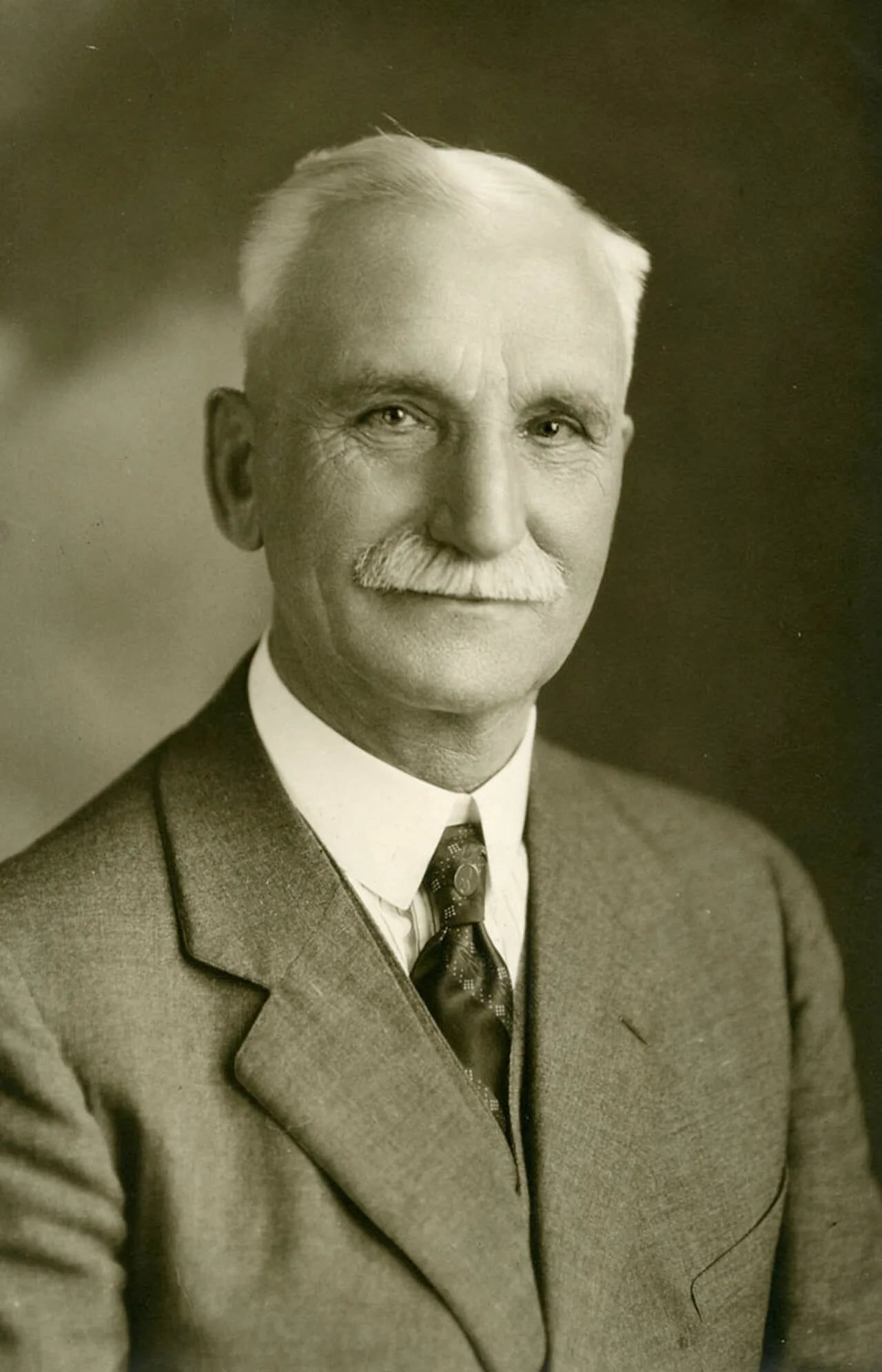 Portrait of George Wilbert Smith (1855–1931) – memorial page