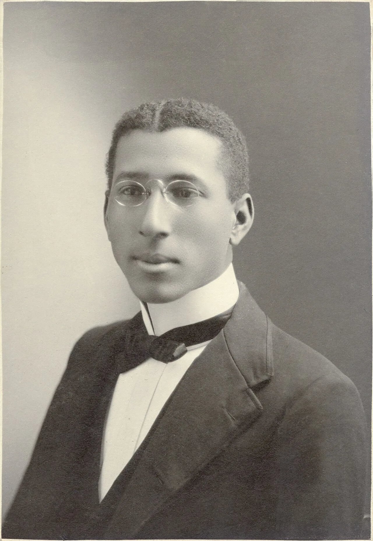 Portrait of George Williamson Crawford (1877–1972) – memorial page