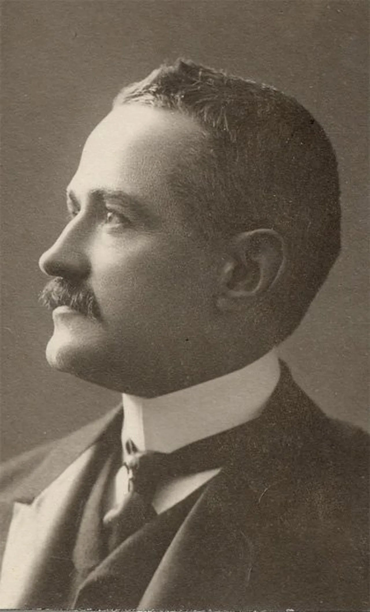 Portrait of Georges Tanguay (1856–1913) – memorial page