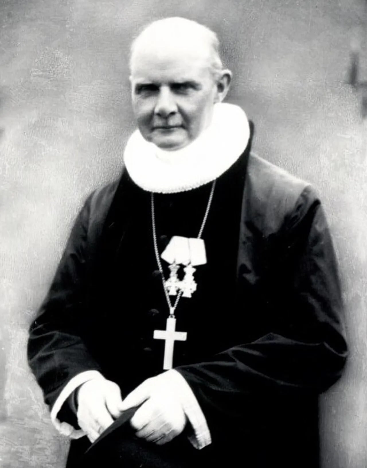 Portrait of Valdemar Ammundsen (1875–1936) – memorial page
