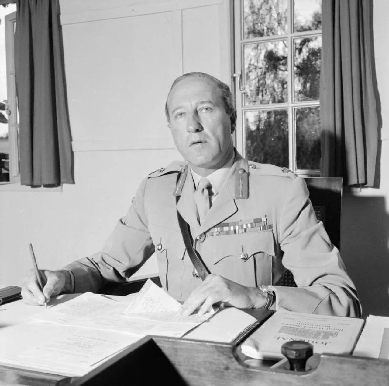 Portrait of Gerald Lathbury (1906–1978) – memorial page