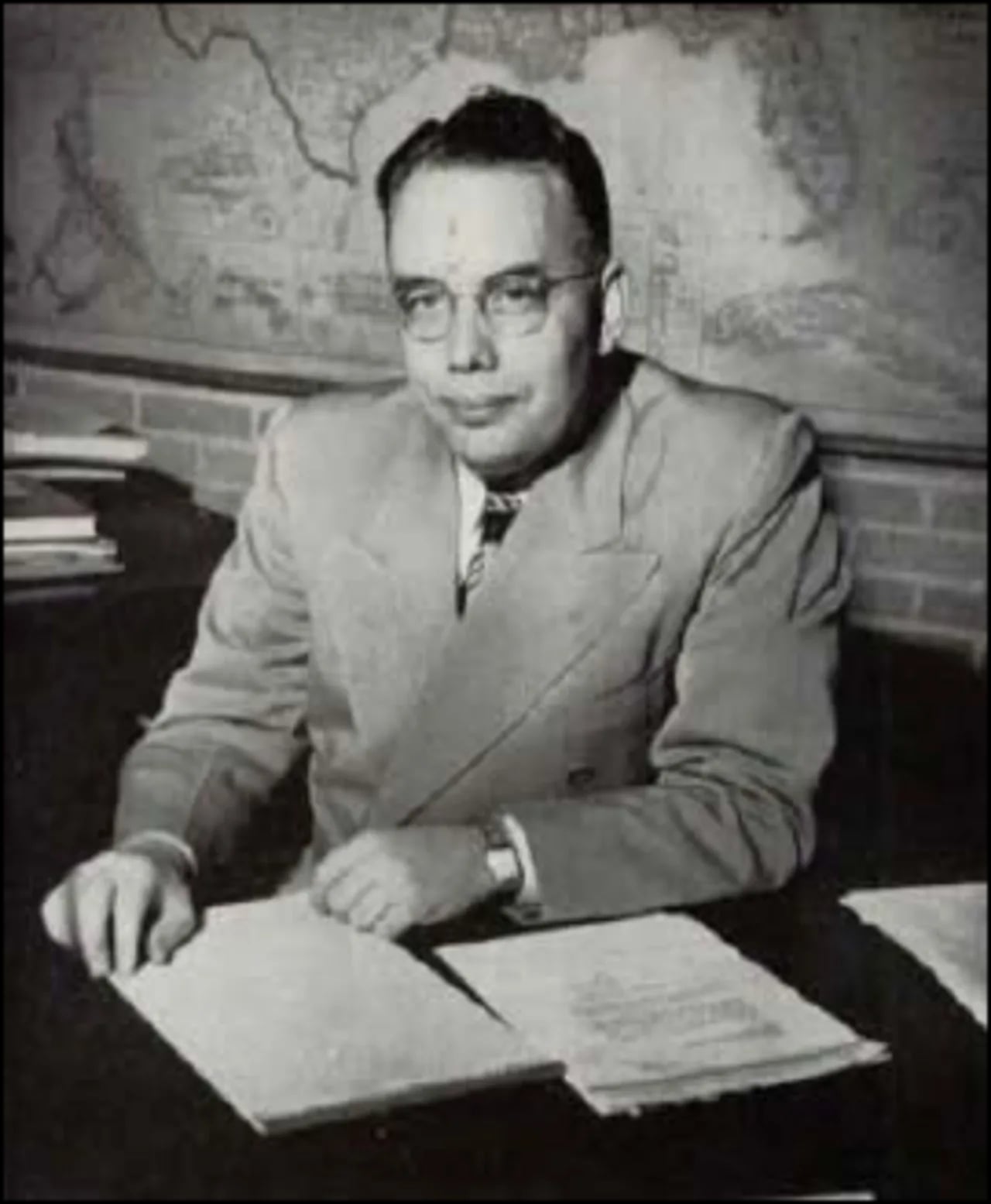Portrait of Gerald Rosselot (1908–1972) – memorial page
