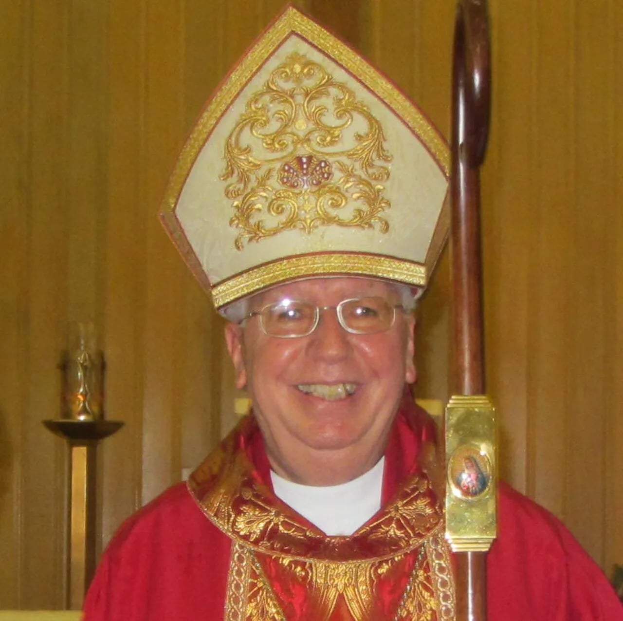 Portrait of Cirilo Flores (1948–2014) – memorial page
