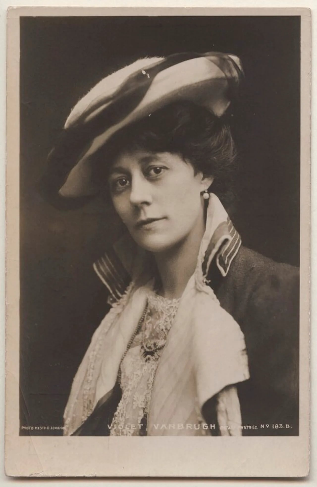 Portrait of Irene Vanbrugh (1872–1949) – memorial page