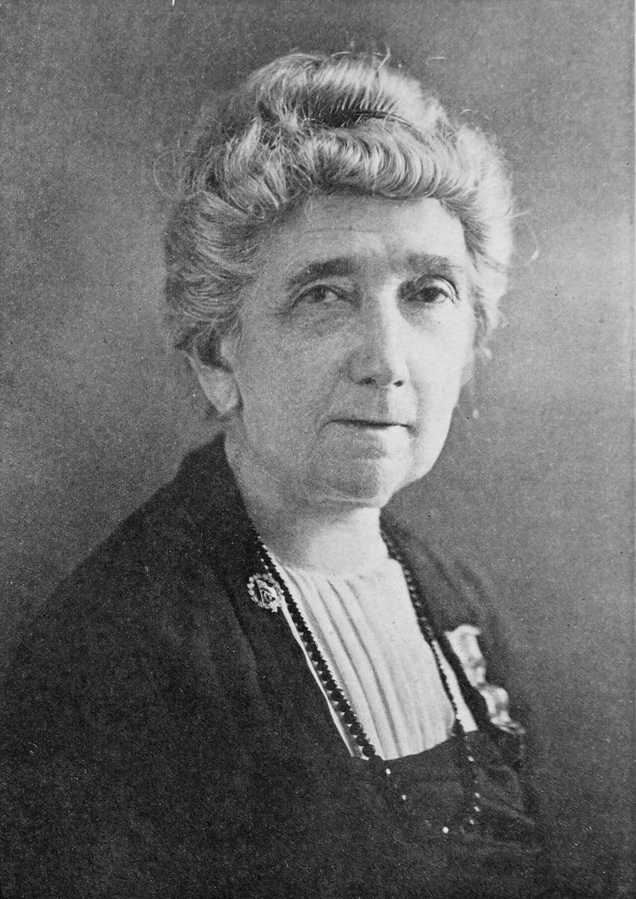 Portrait of Adele Briscoe Looscan (1848–1935) – memorial page