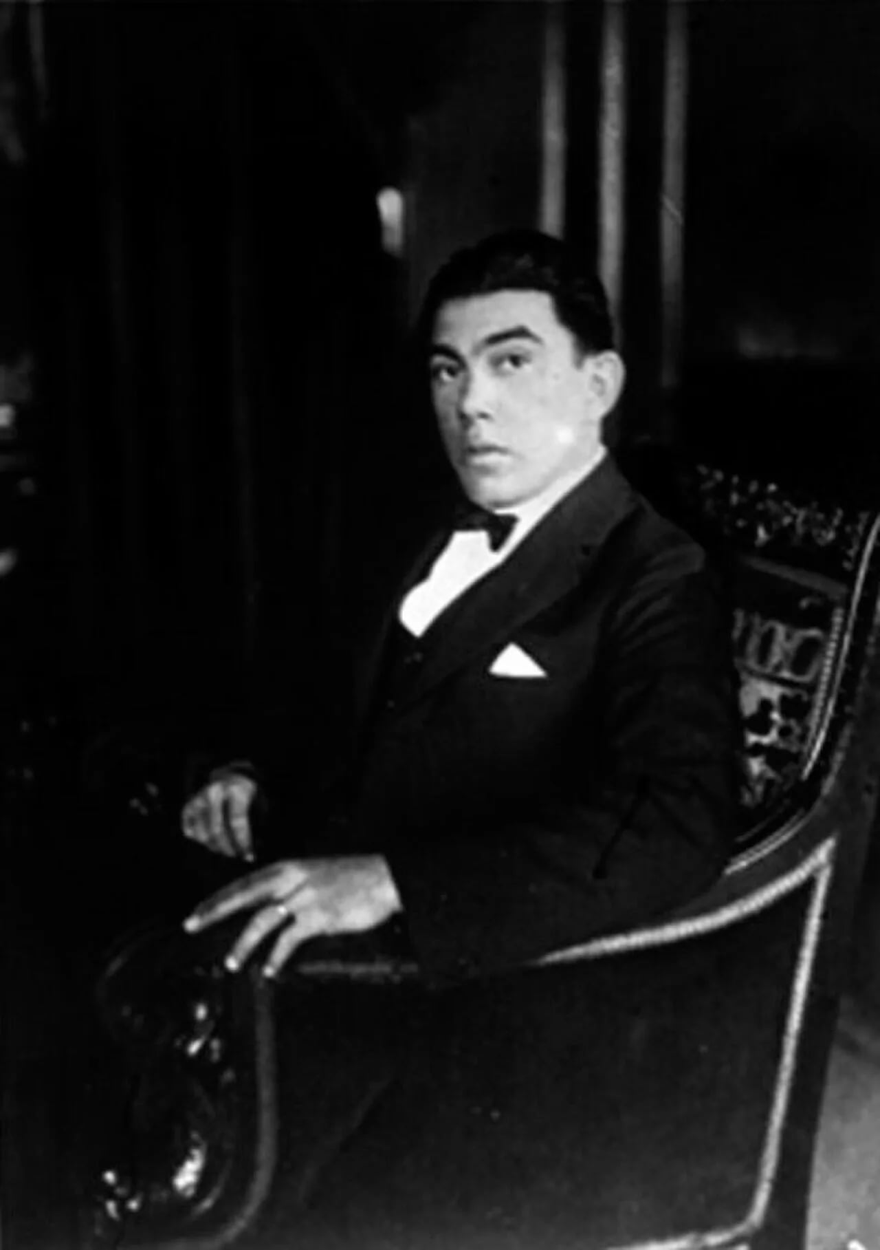 Porträt von Luis L. León (1890–1981) – Gedenkseite