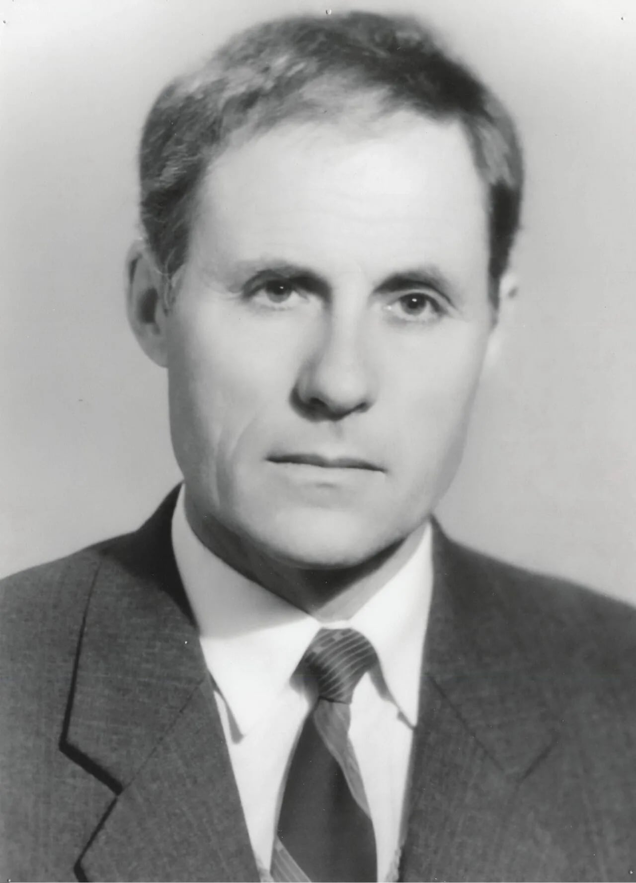 Portrait of Gheorghe Ghimpu (1937–2000) – memorial page
