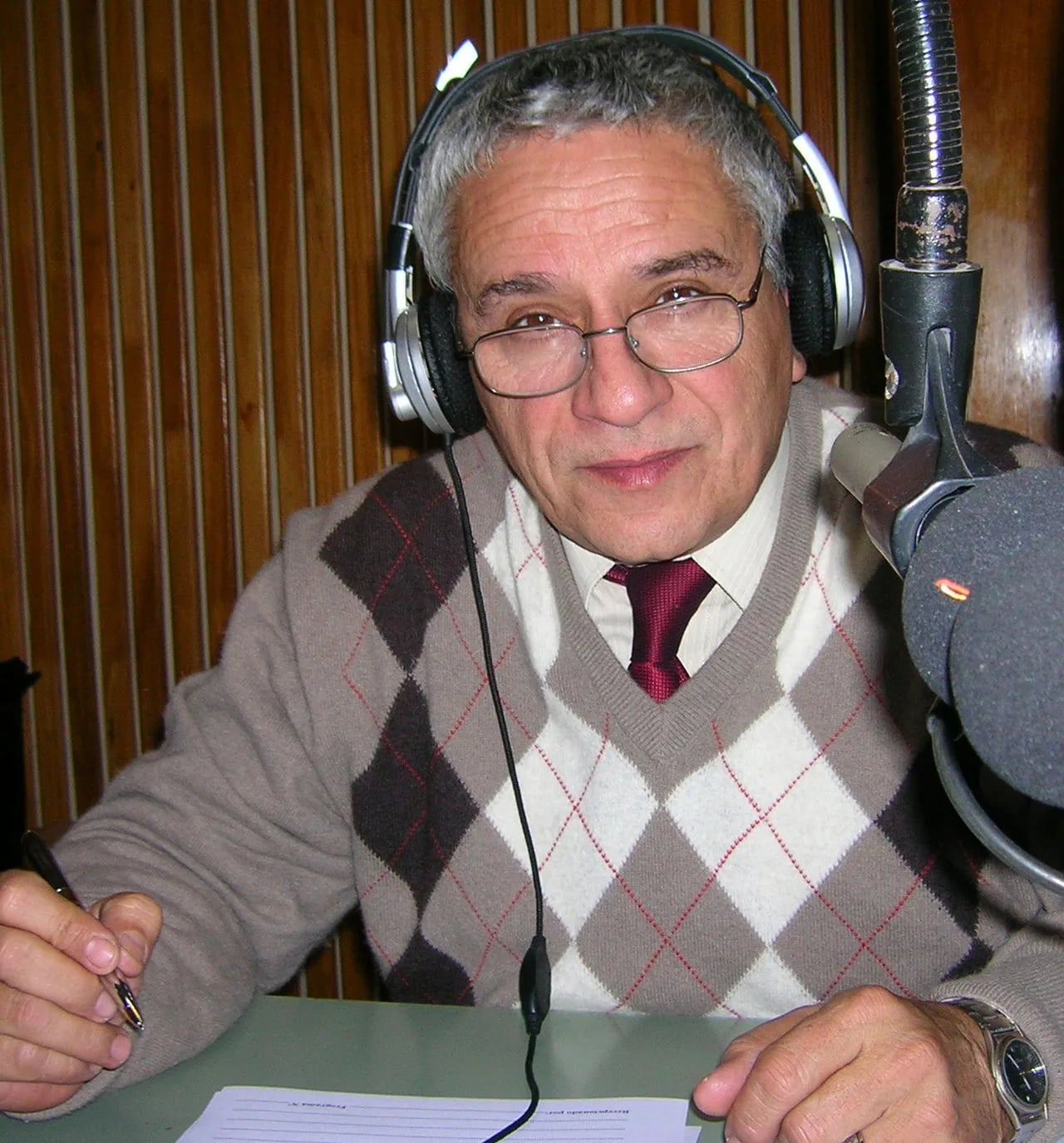 Porträt von Carlos Dominguez (1949–2020) – Gedenkseite
