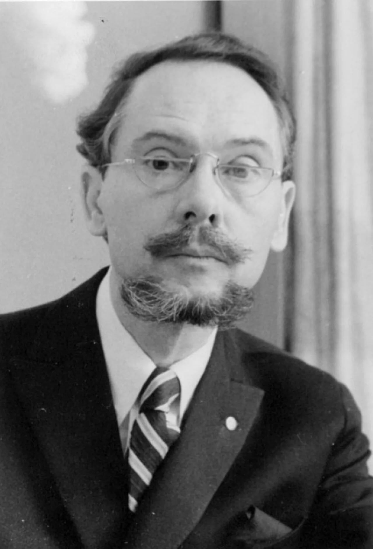 Portrait of Åke Arenhill (1920–2018) – memorial page