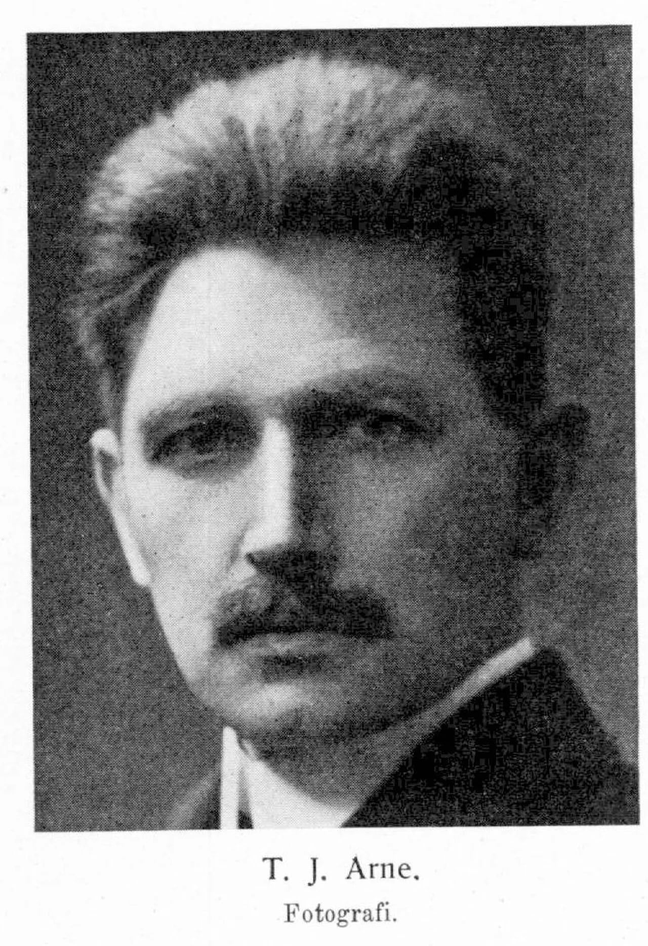 Porträt von Ture J. Arne (1879–1965) – Gedenkseite