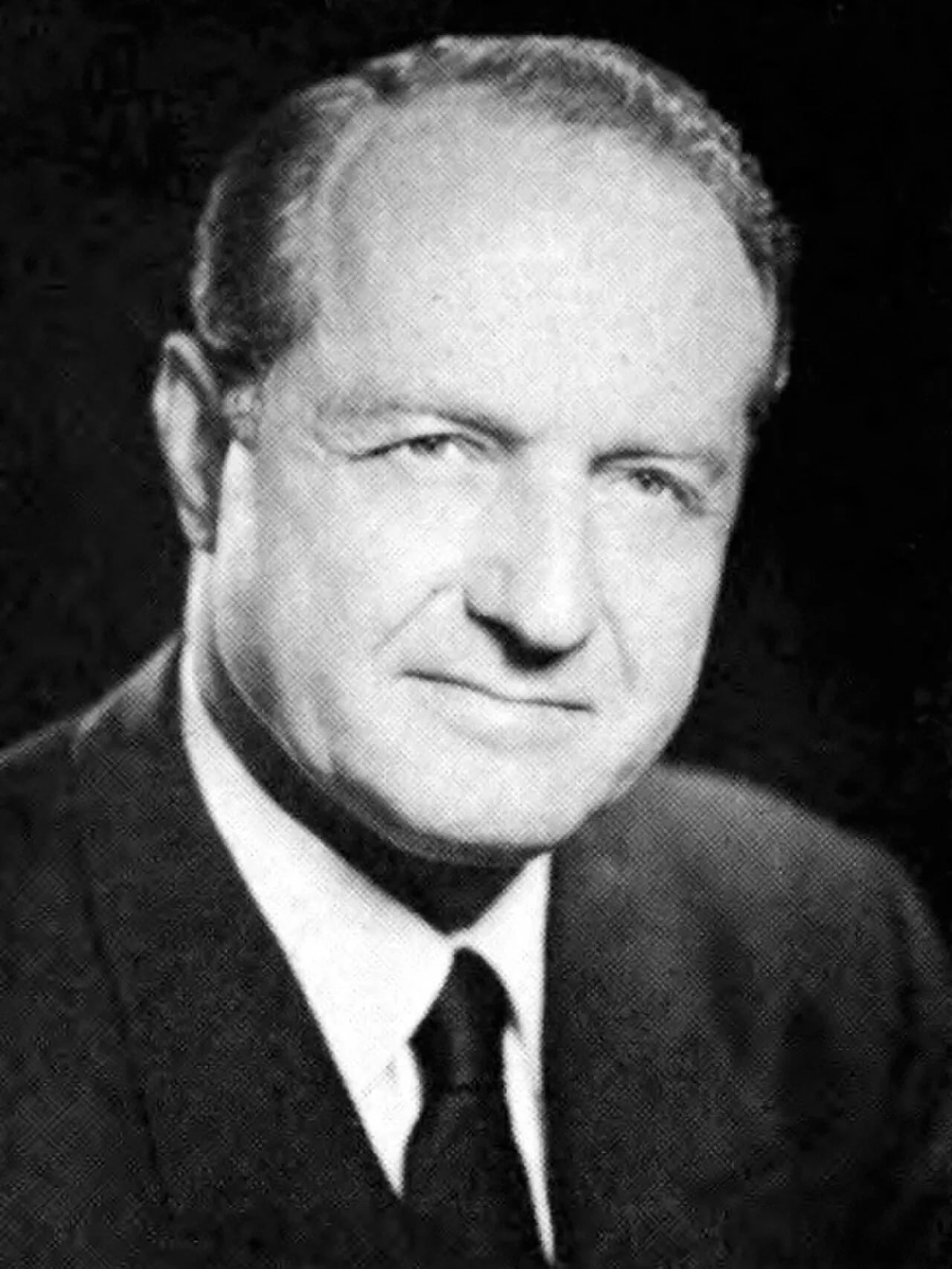 Portrait of Glenn E. Coolidge (1902–1962) – memorial page