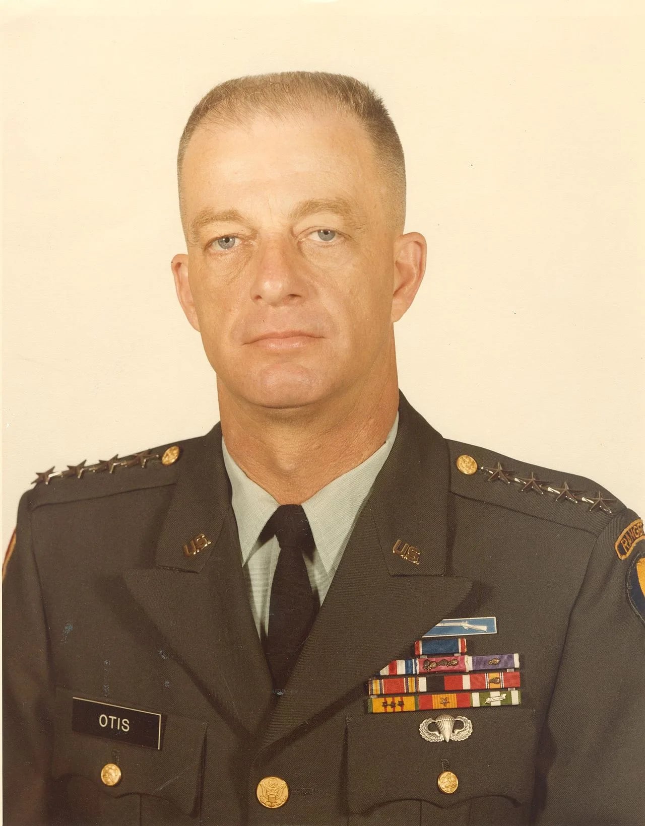 Portrait of Glenn K. Otis (1929–2013) – memorial page