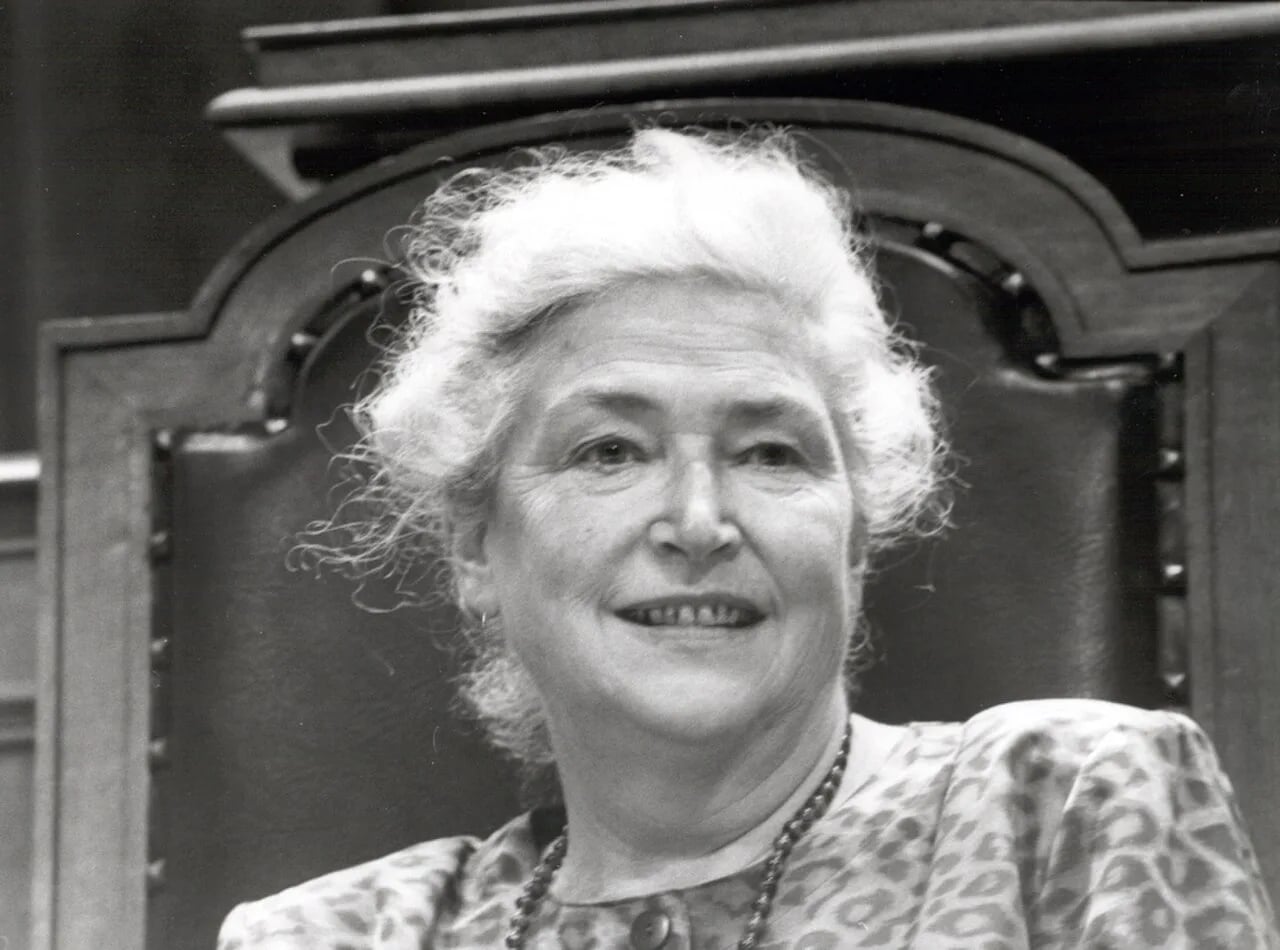 Porträt von Esther Bührer (1926–2020) – Gedenkseite