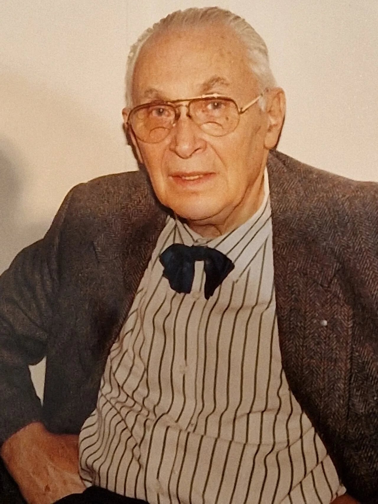 Portrait of Jerzy Szablowski (1910–2003) – memorial page
