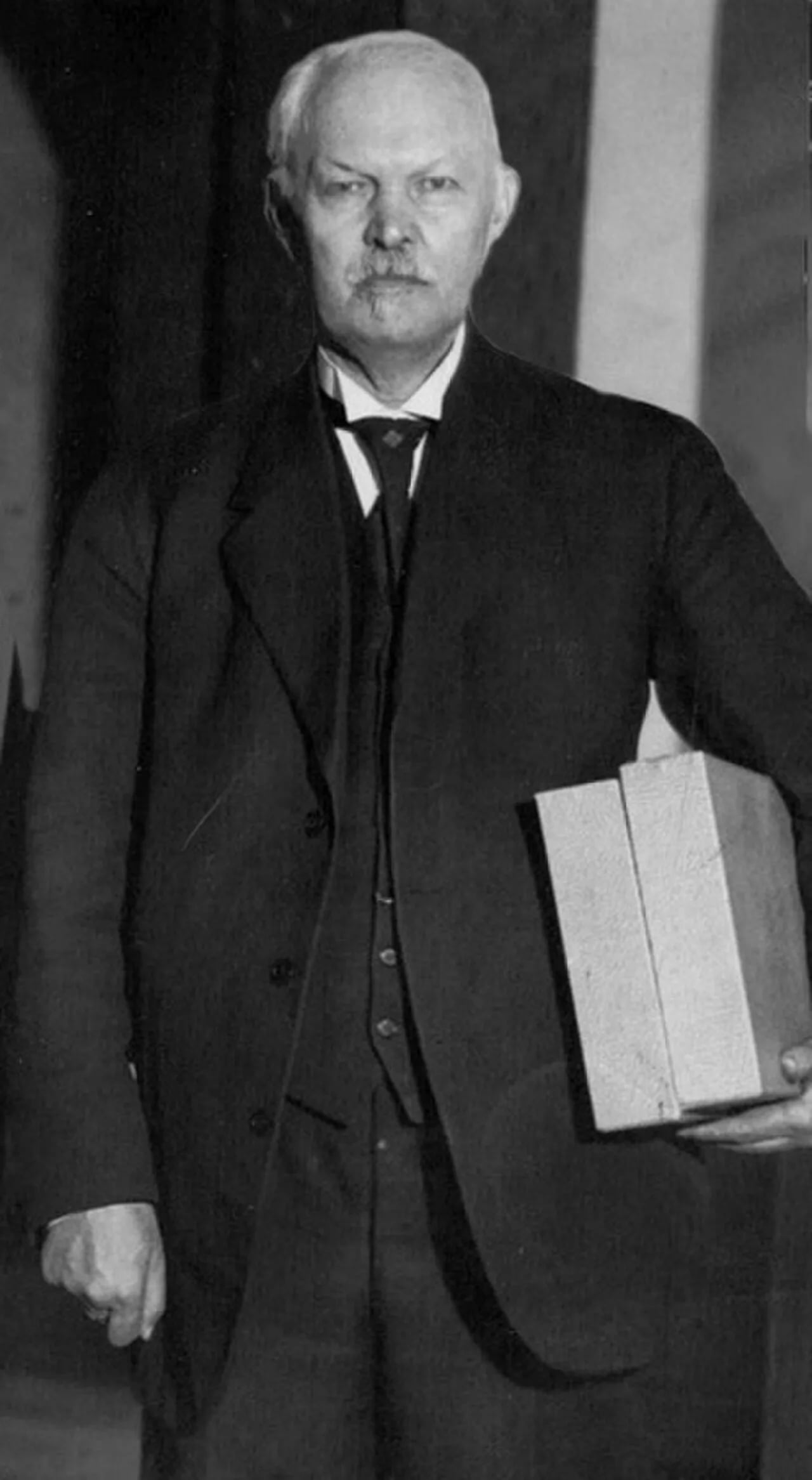 Porträt von Olof Bergqvist (1862–1940) – Gedenkseite