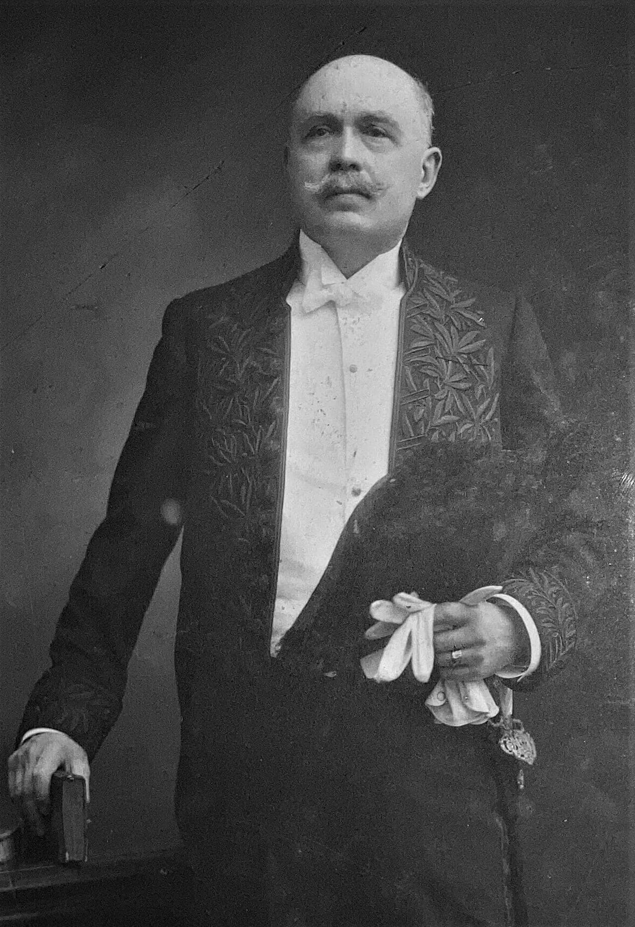 Portrait of Adrien Blanchet (1866–1957) – memorial page