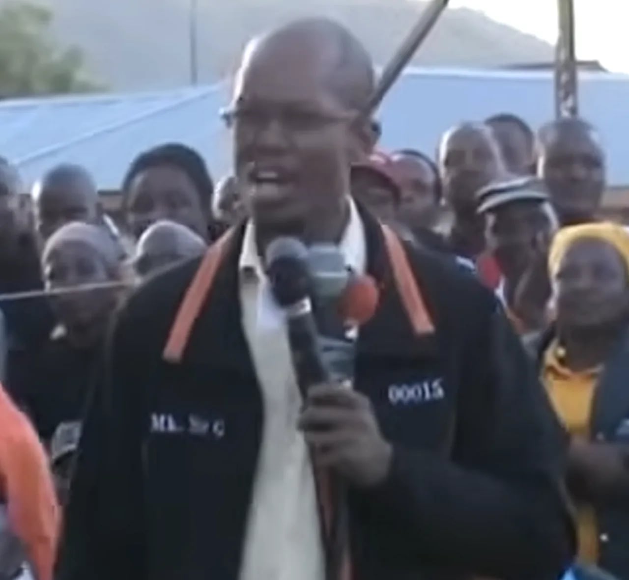 Porträt von Gomolemo Motswaledi (1970–2014) – Gedenkseite