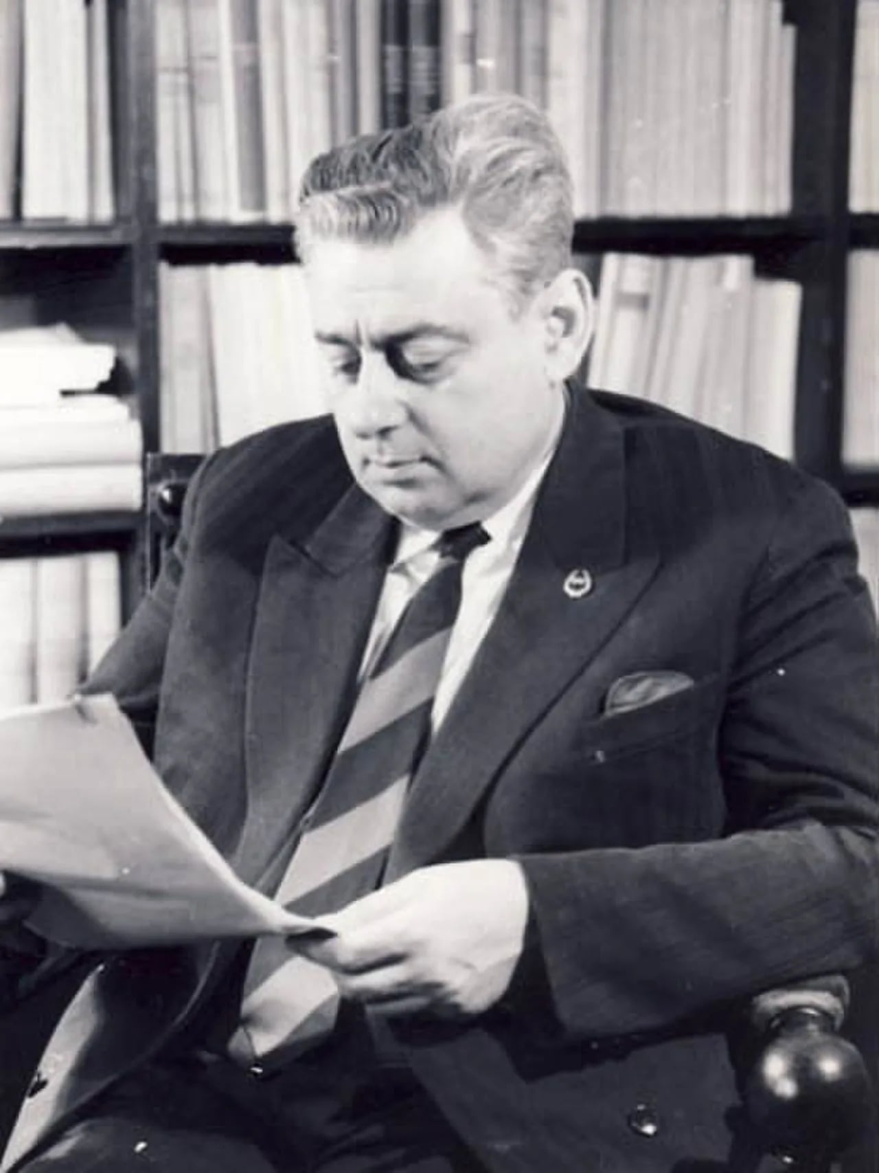 Portrait of Alexandru Graur (1900–1988) – memorial page
