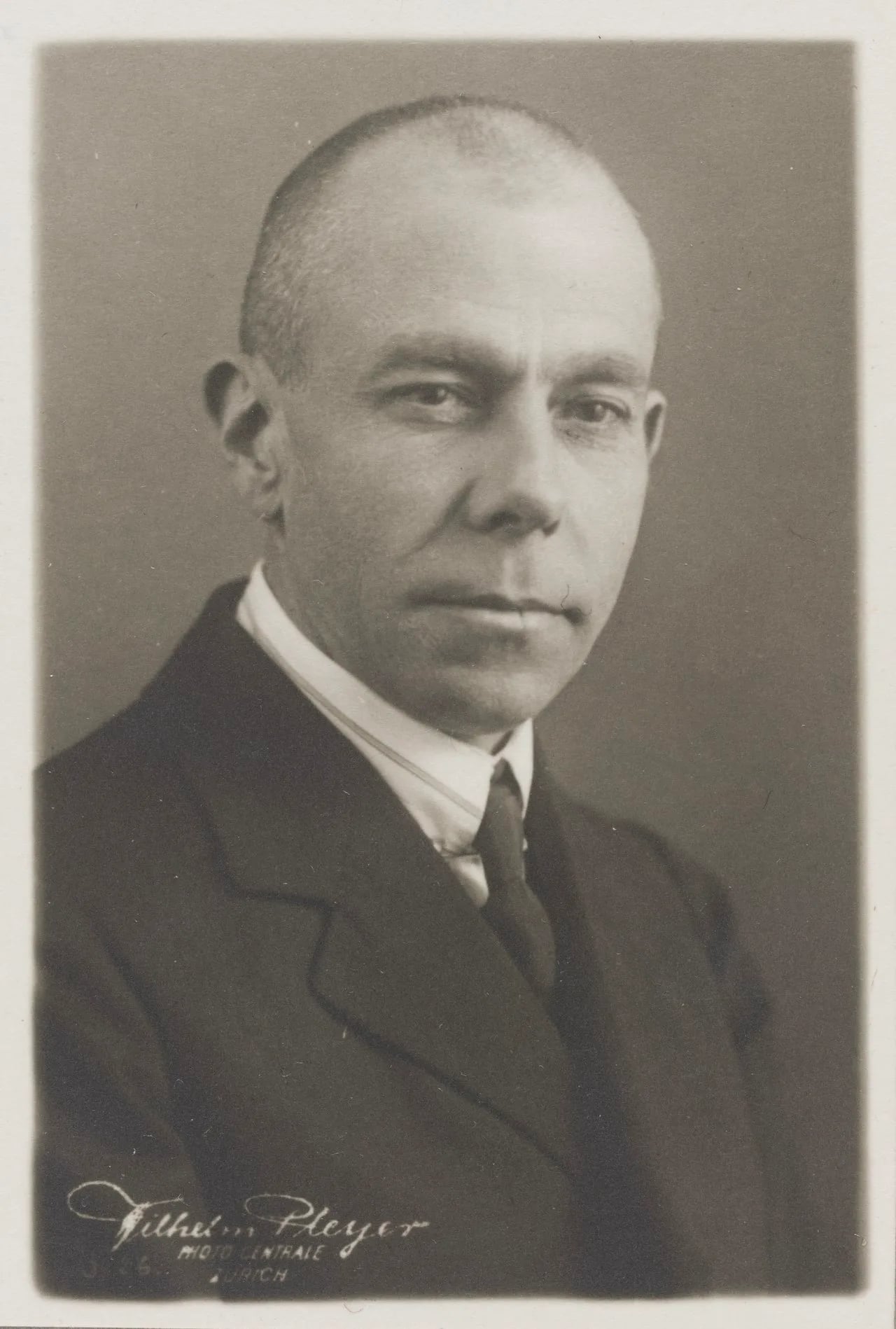 Porträt von Alfred Kienast (1879–1969) – Gedenkseite