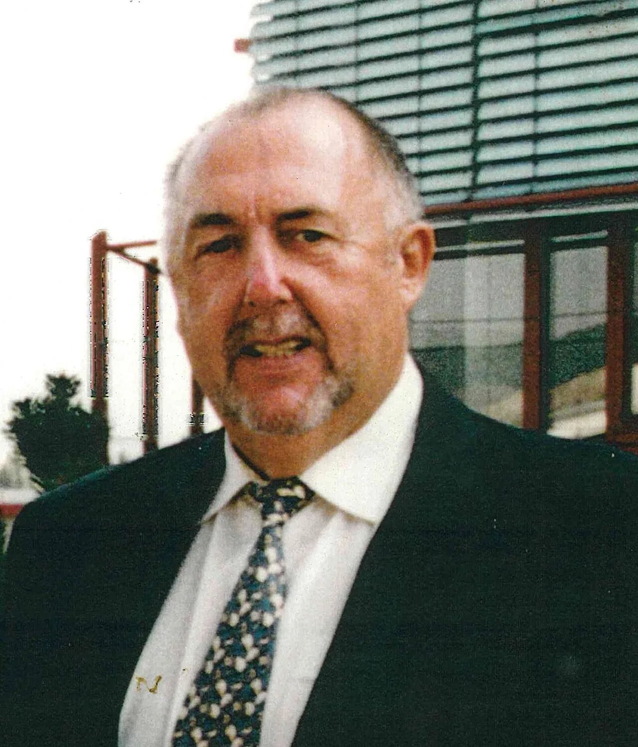 Portrait of Friedhelm Schwamborn (1938–2020) – memorial page