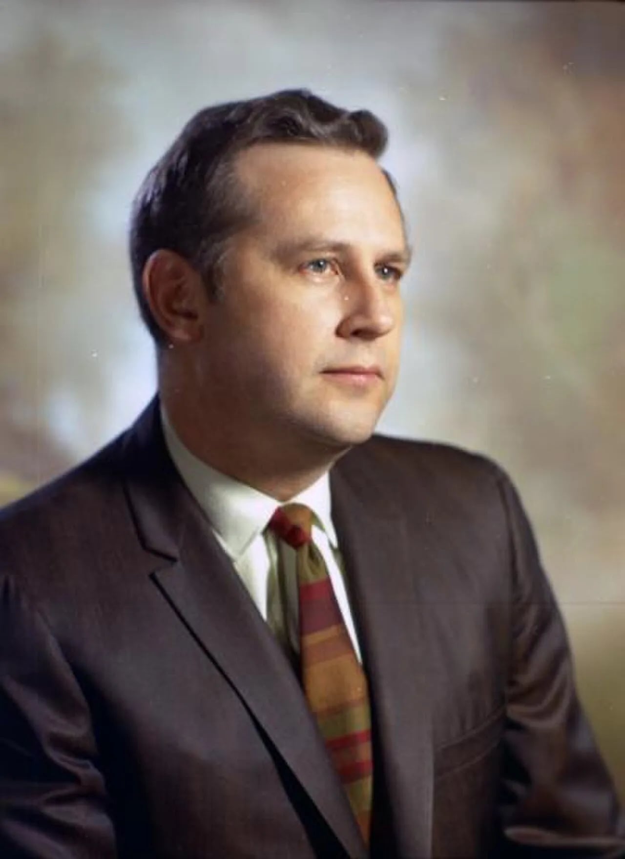 Portrait of Gordon Walgren (1933–2018) – memorial page