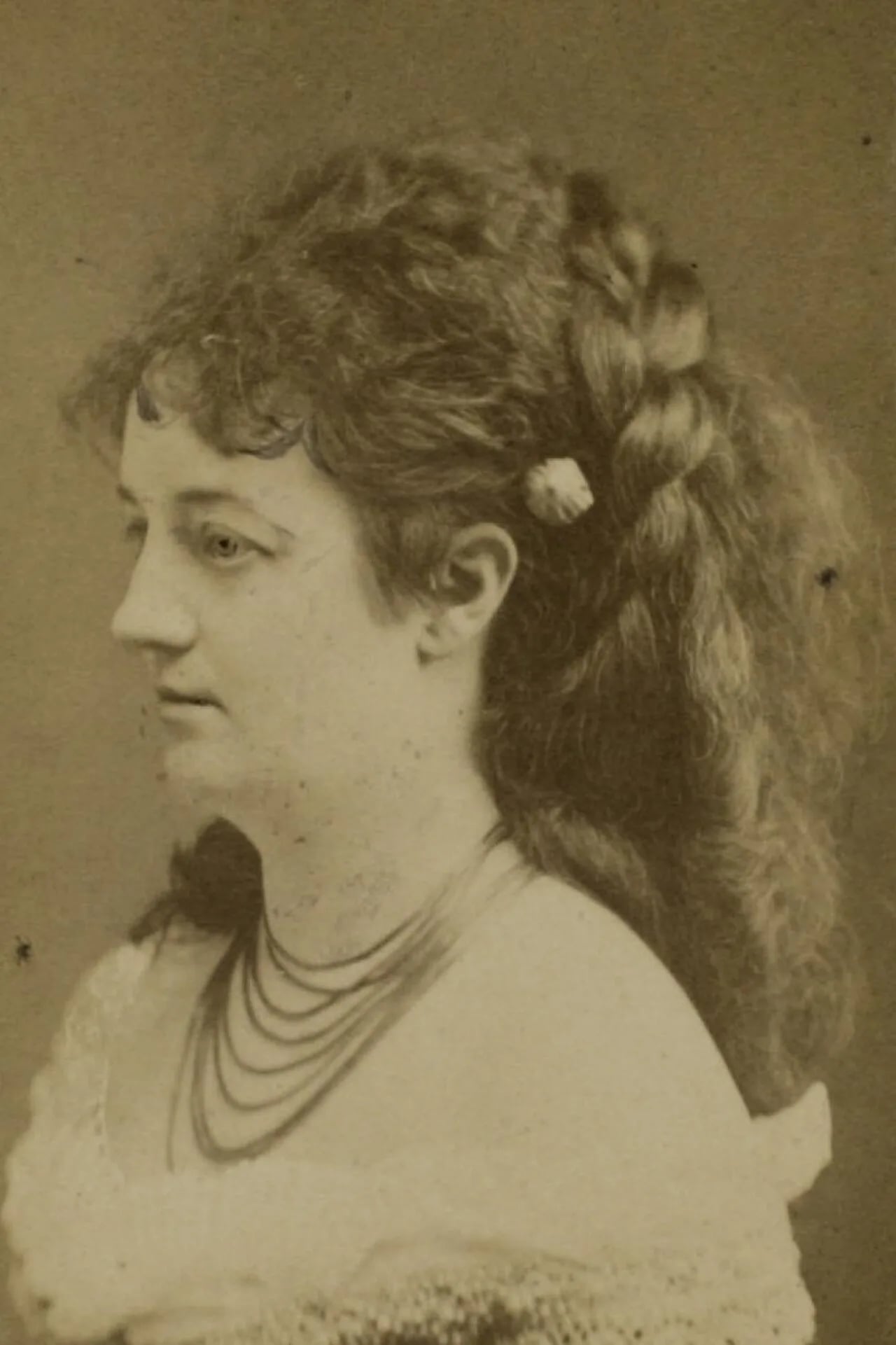 Porträt von Adele von Bredow-Görne (1830–1885) – Gedenkseite