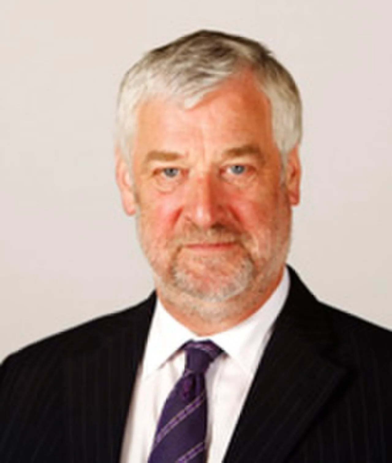Portrait of Alex Fergusson (1949–2018) – memorial page