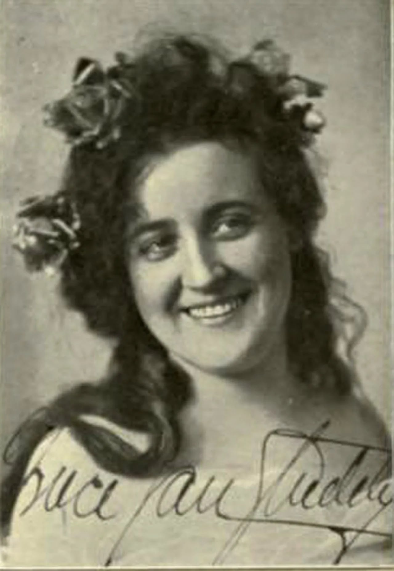 Portrait of Grace Van Studdiford (1873–1927) – memorial page
