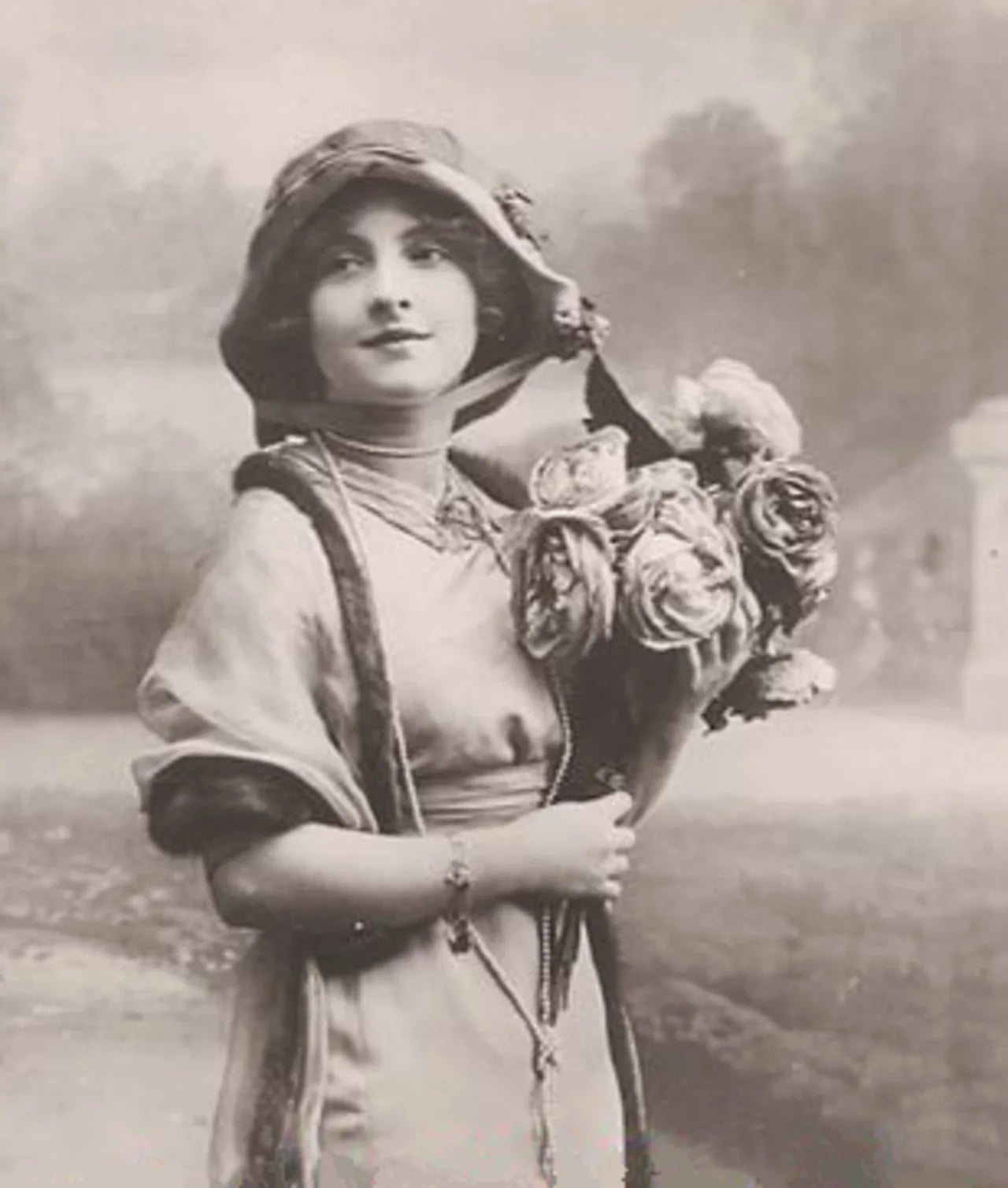 Porträt von Daisy Burrell (1892–1982) – Gedenkseite
