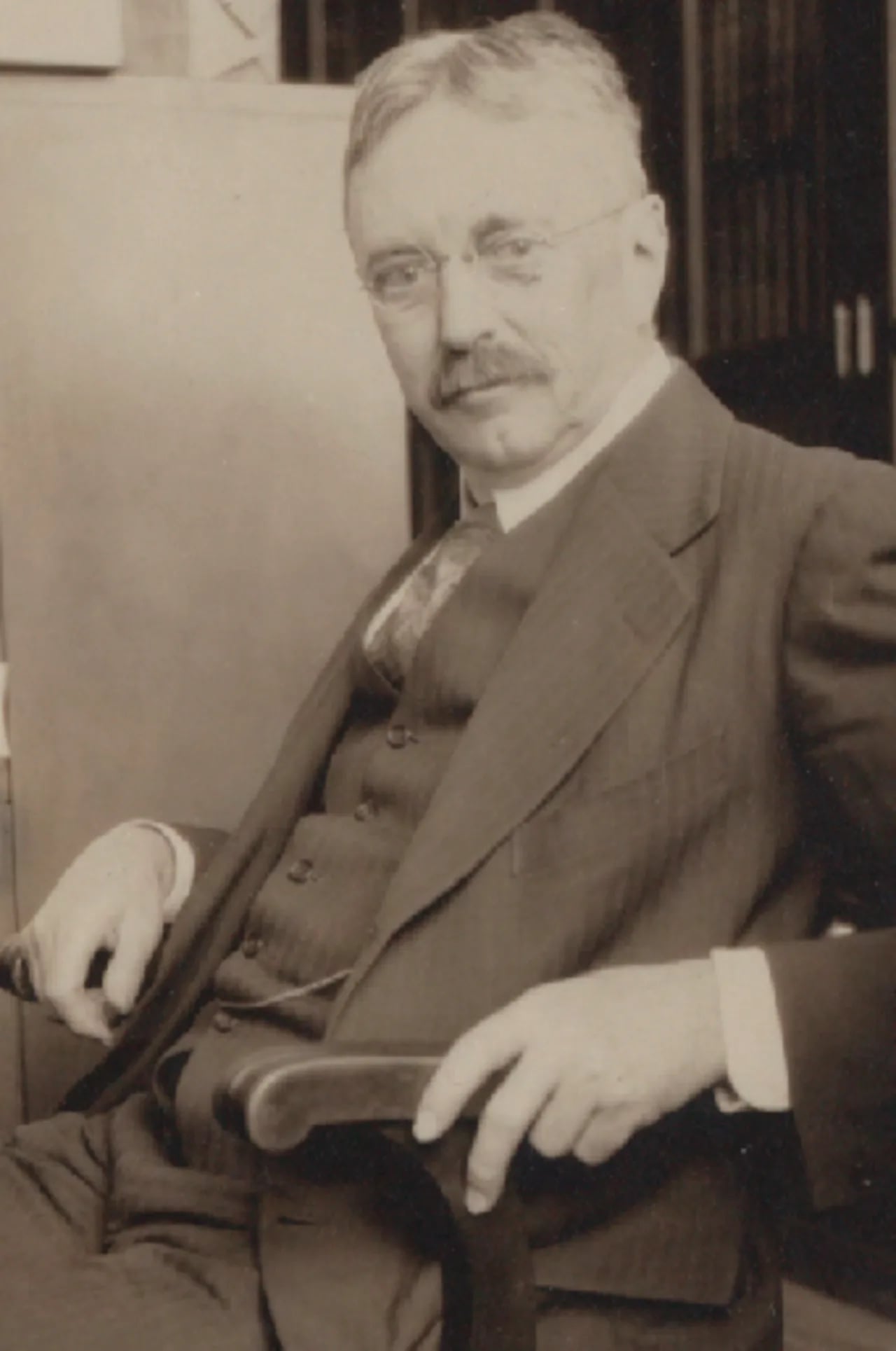 Portrait of Graham Lusk (1866–1932) – memorial page