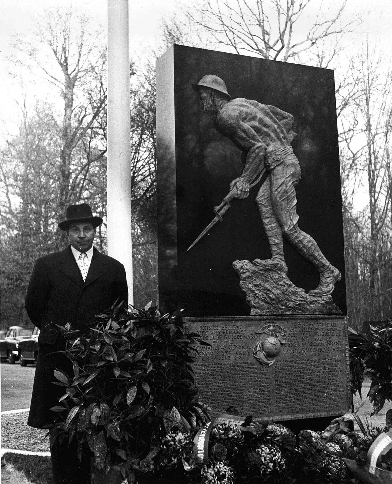 Porträt von Felix de Weldon (1907–2003) – Gedenkseite