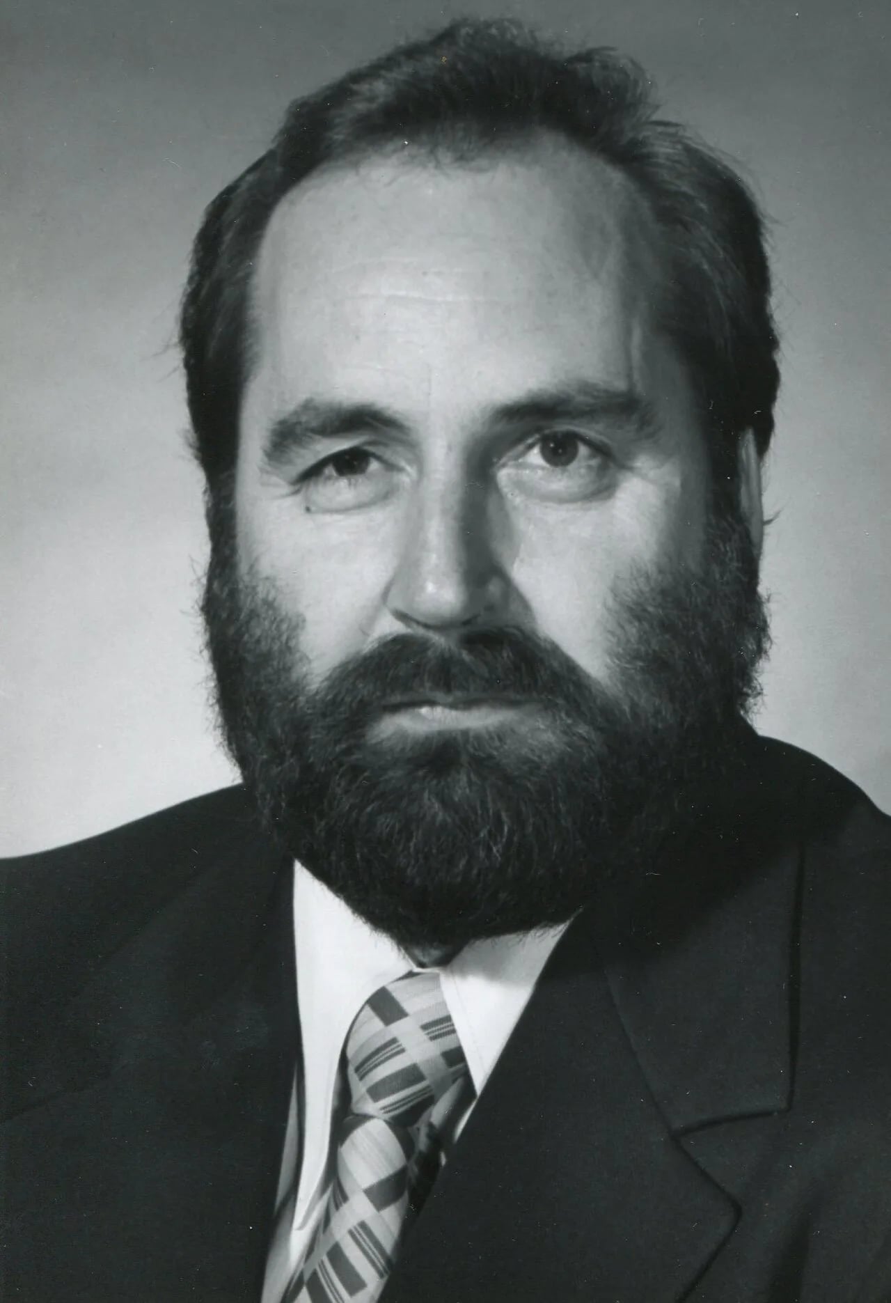 Portrait of Graham Richard Lea (1934–2013) – memorial page