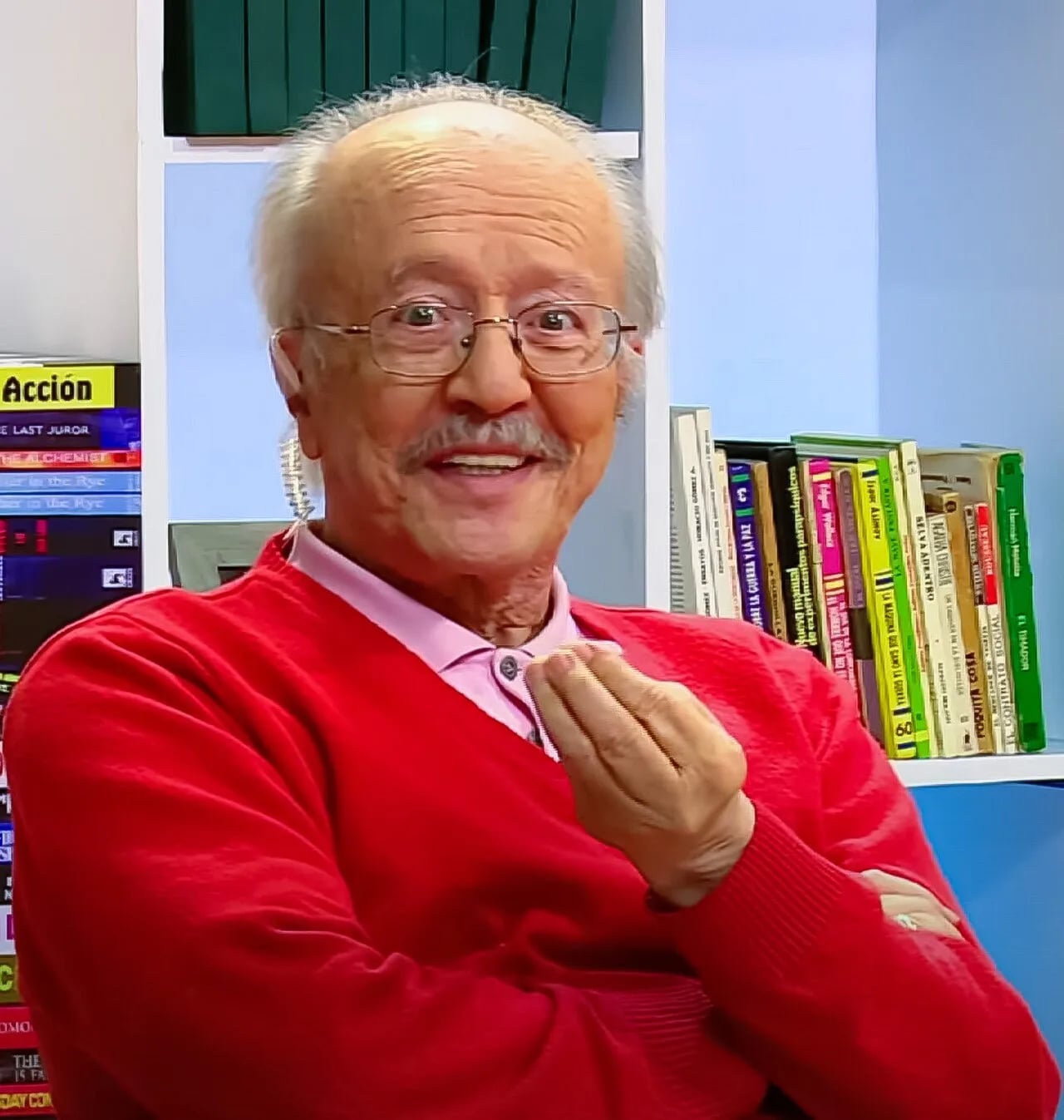 Portrait of Javier Darío Restrepo (1932–2019) – memorial page