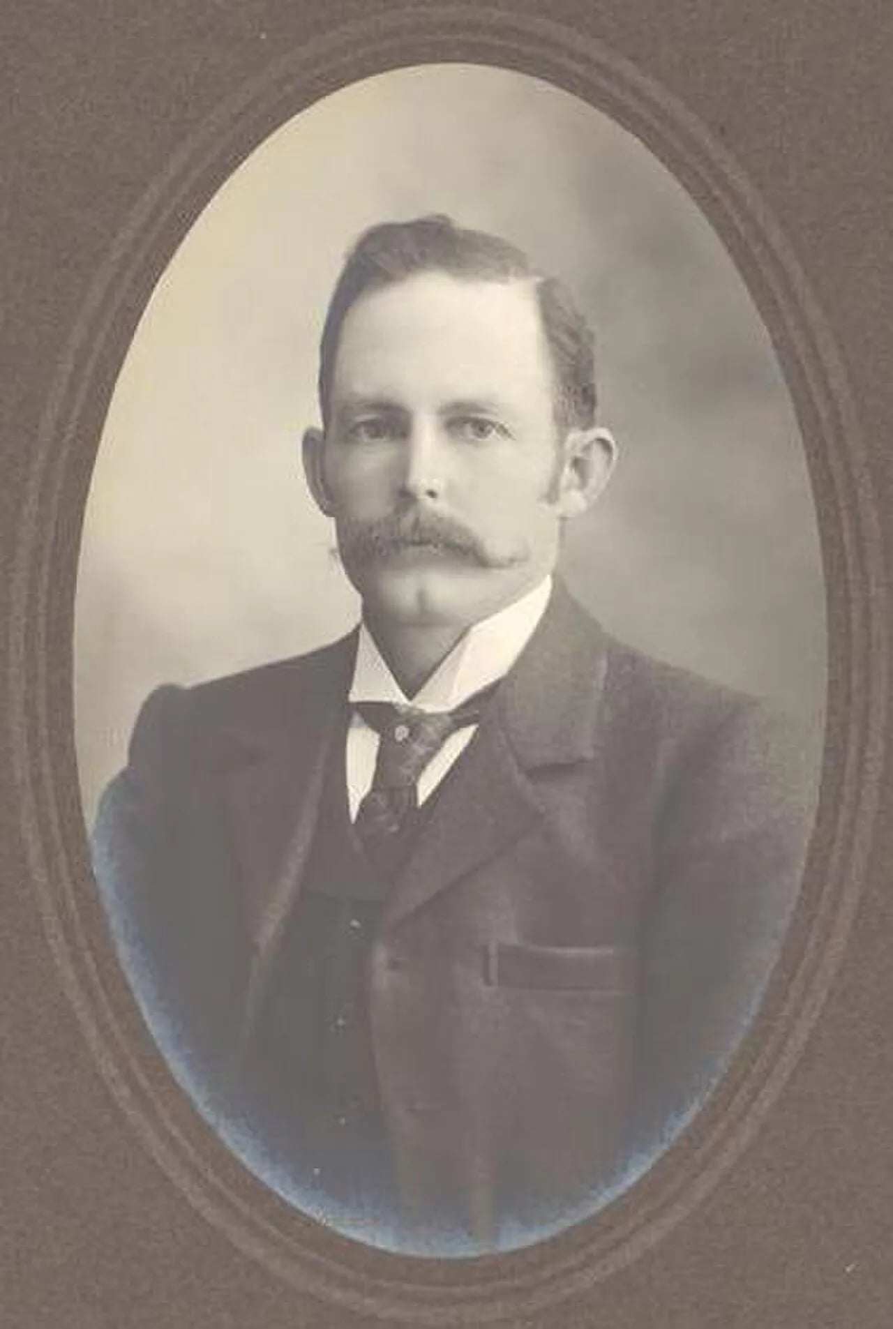 Porträt von Gratton Wilson (1863–1948) – Gedenkseite