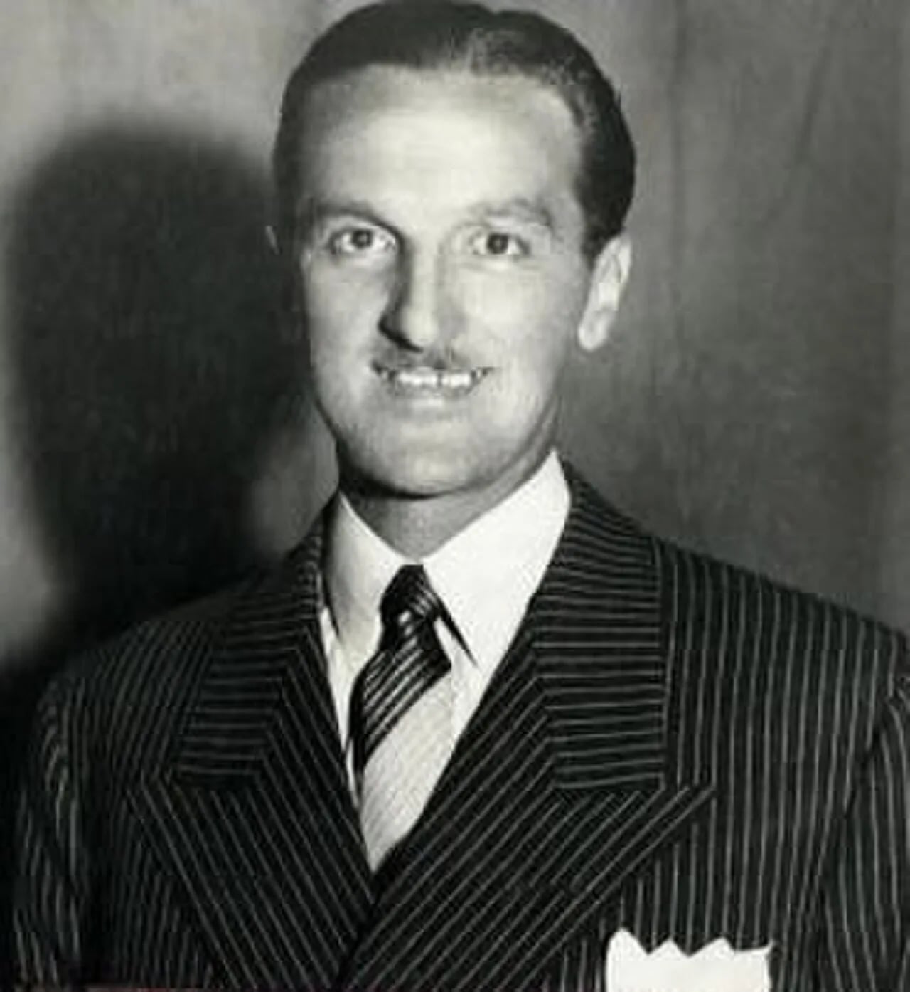 Porträt von Enrique Campos (1913–1970) – Gedenkseite