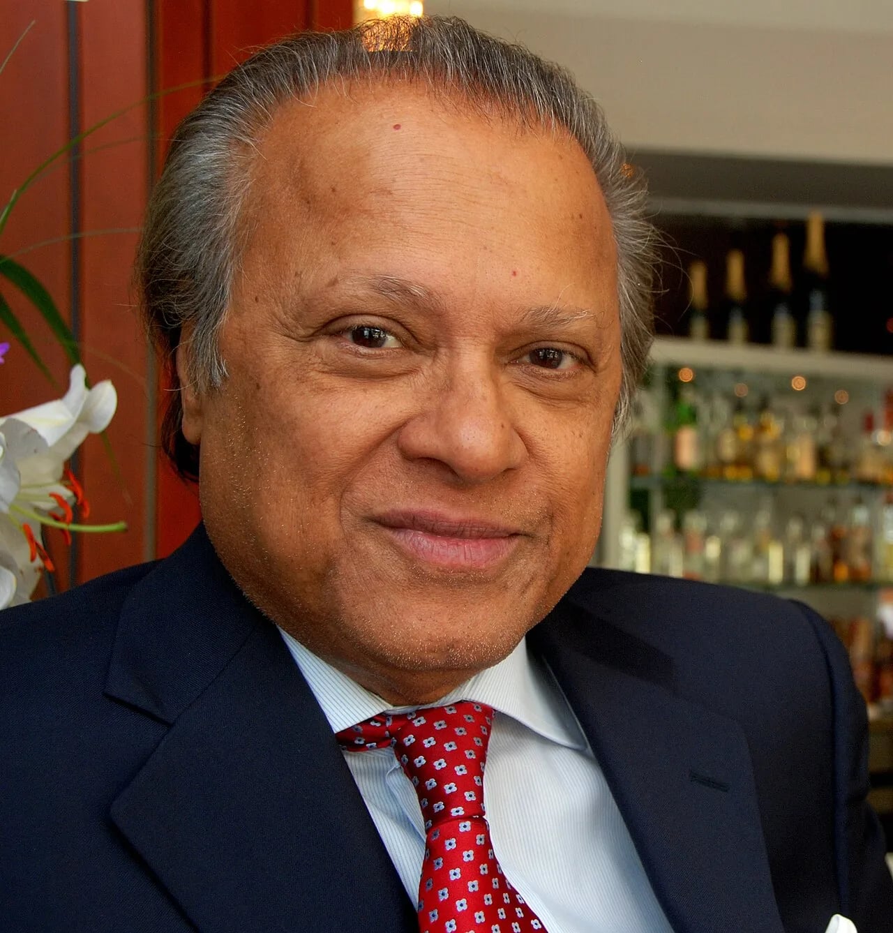 Porträt von Bicky Chakraborty (1943–2022) – Gedenkseite