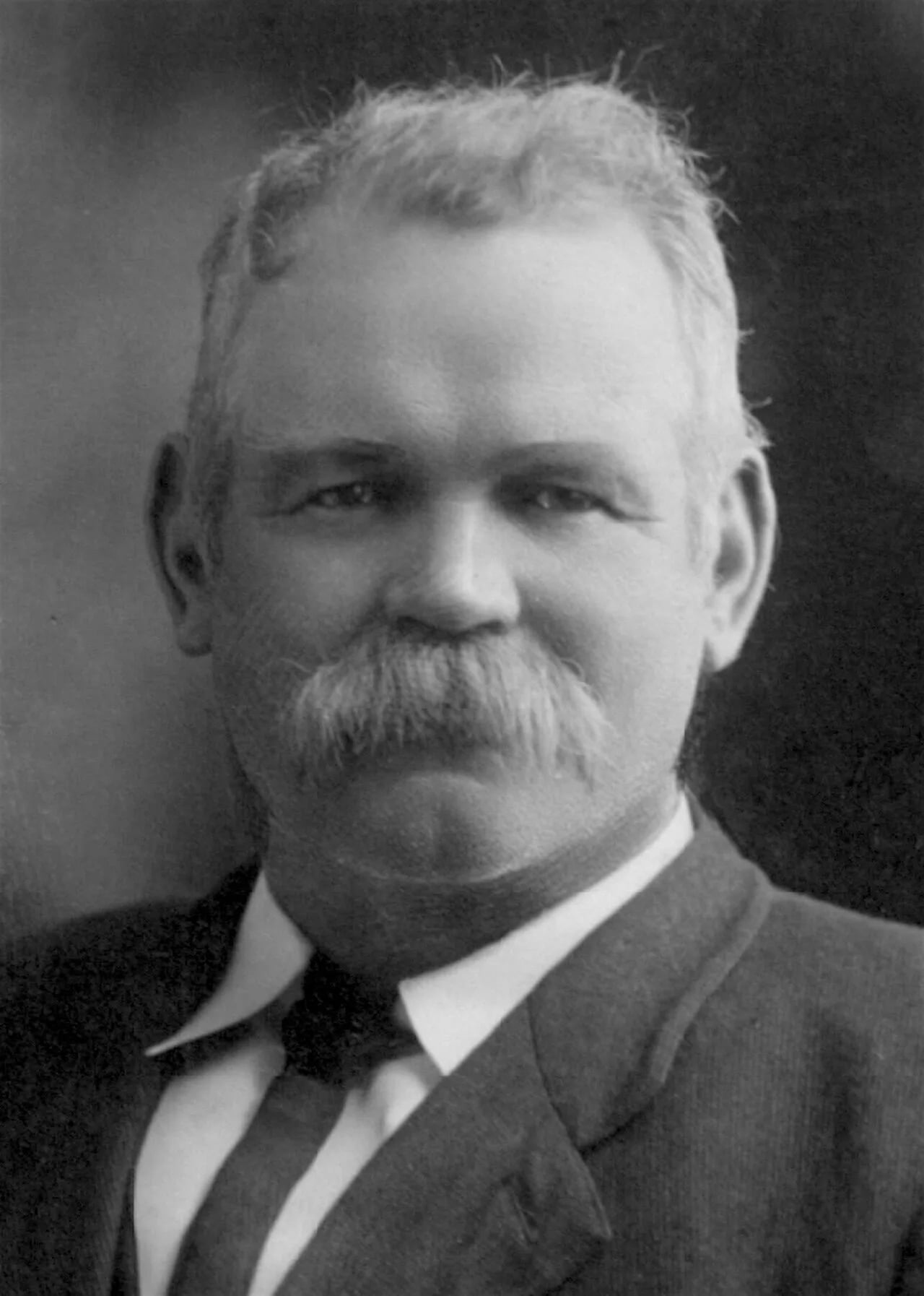 Portrait of Gregor McGregor (1848–1914) – memorial page