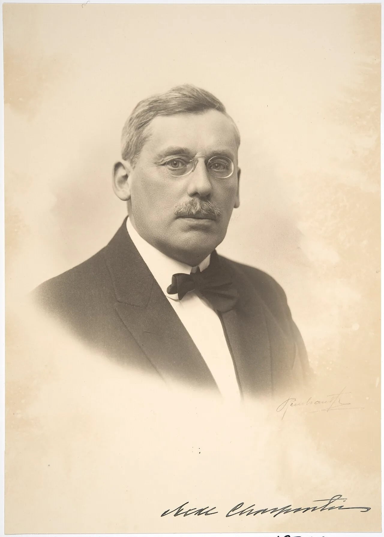 Porträt von Axel Fredrik Charpentier (1865–1949) – Gedenkseite