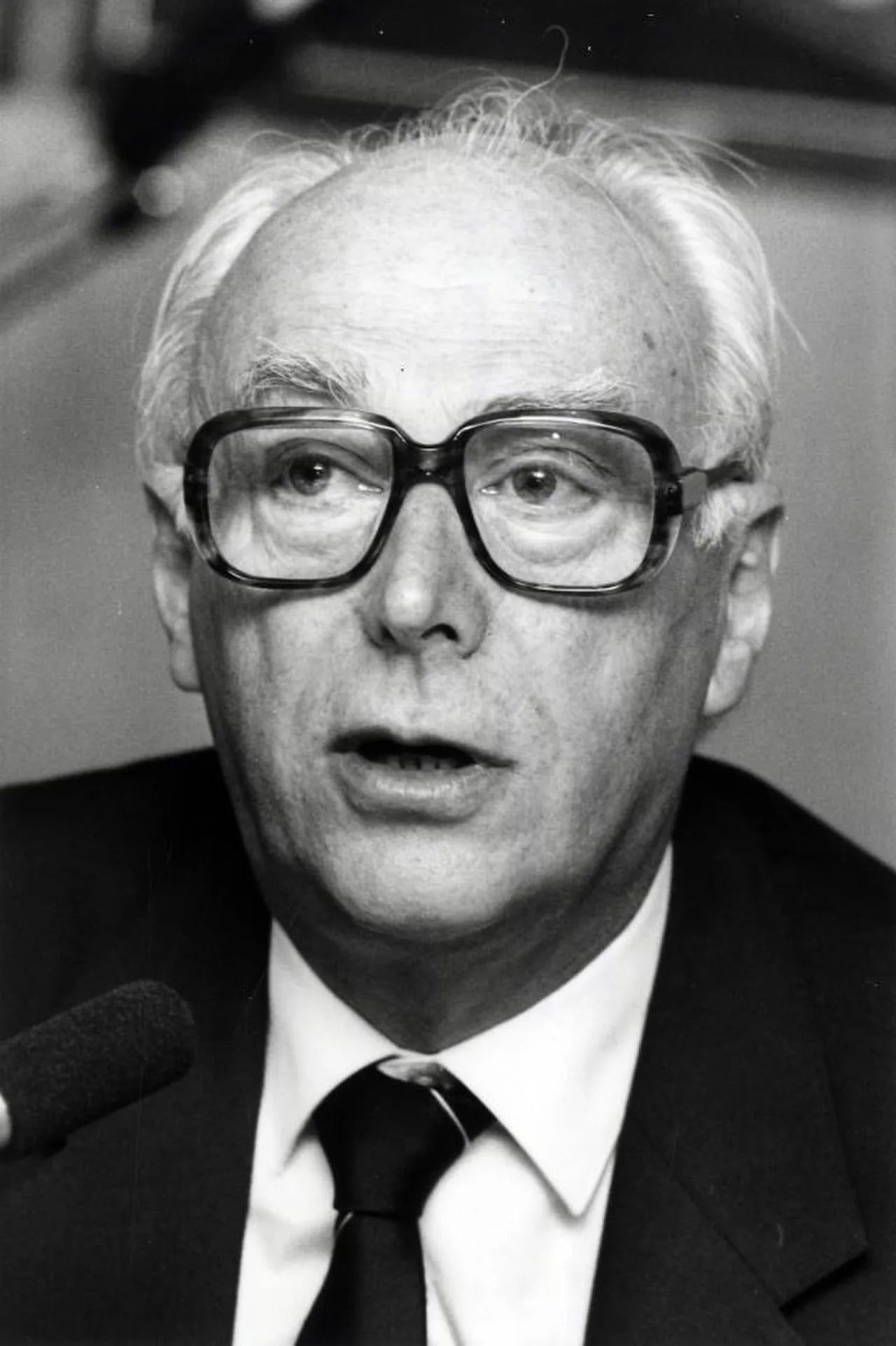 Portrait of Joop Bakker (1921–2003) – memorial page
