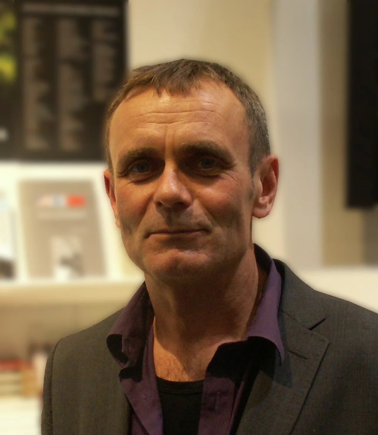 Porträt von John Chrispinsson (1956–2017) – Gedenkseite