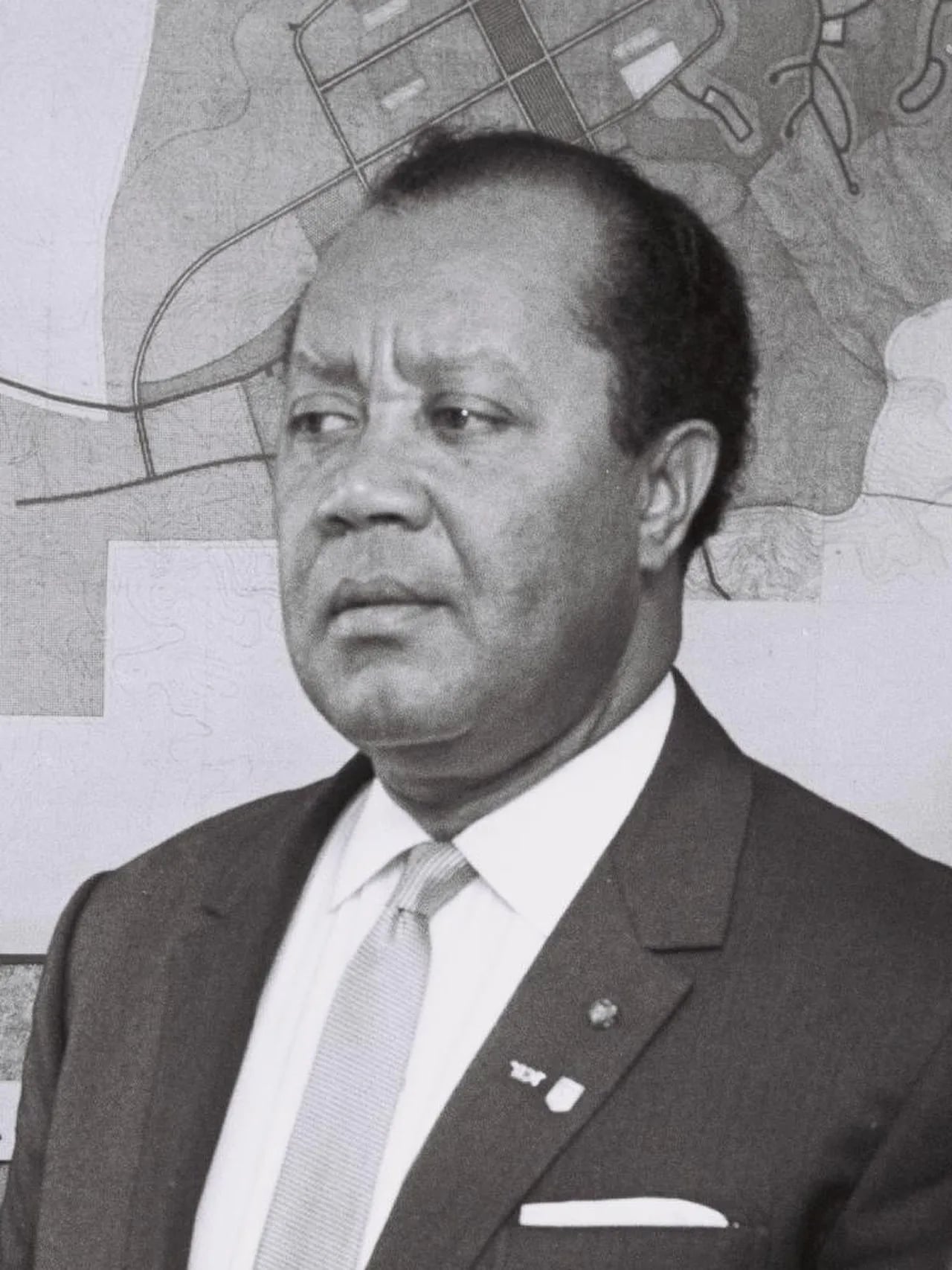 Porträt von Nicolas Grunitzky (1913–1969) – Gedenkseite