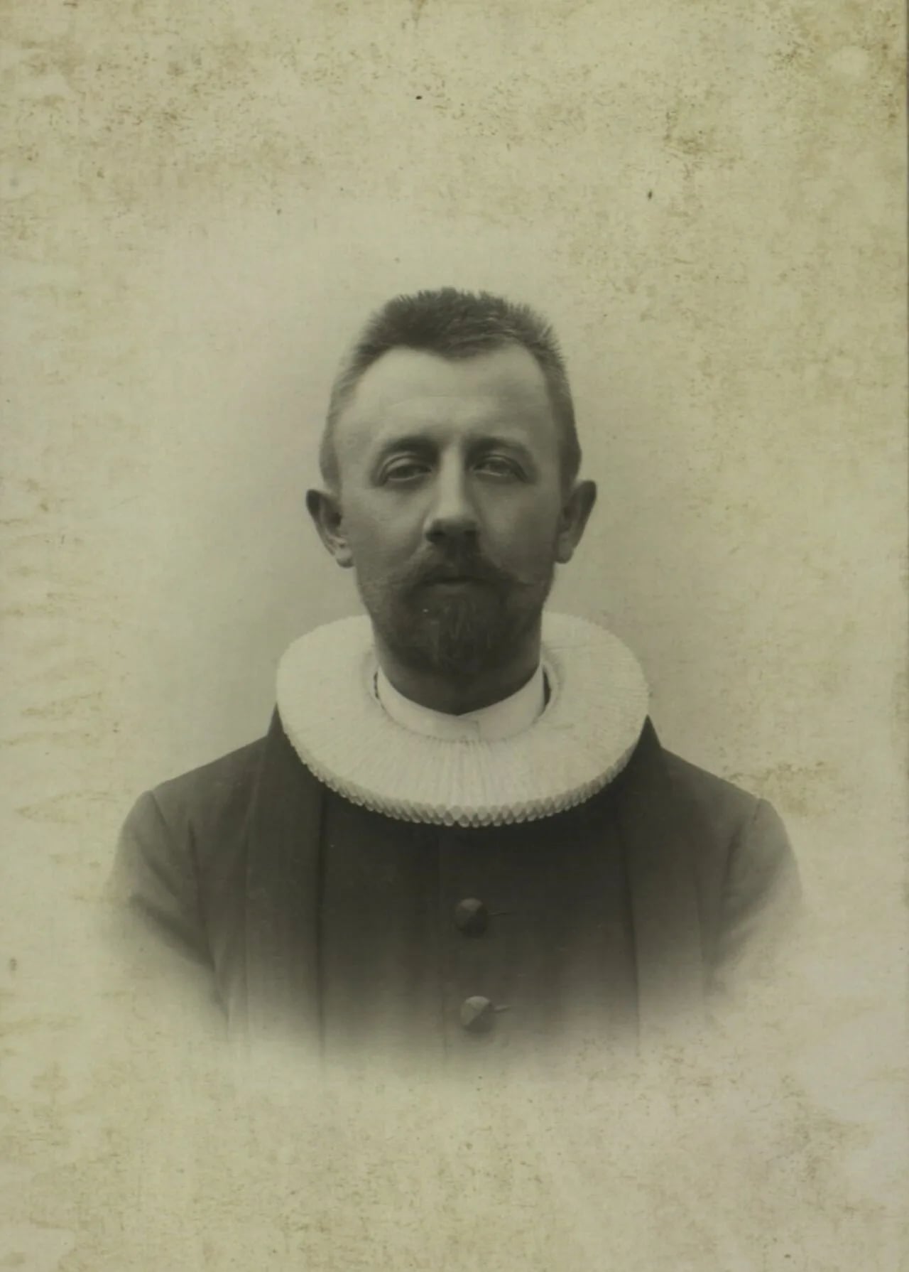 Portrait of N.P.L. Dahl (1869–1936) – memorial page