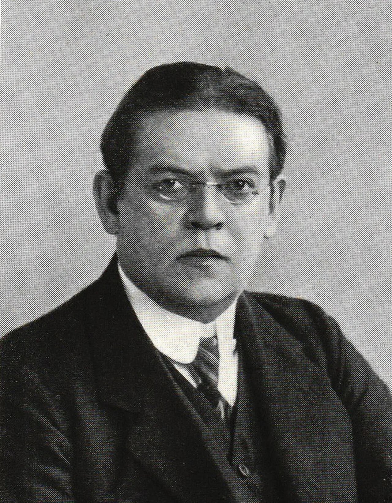 Portrait of Lars Dalgren (1887–1942) – memorial page