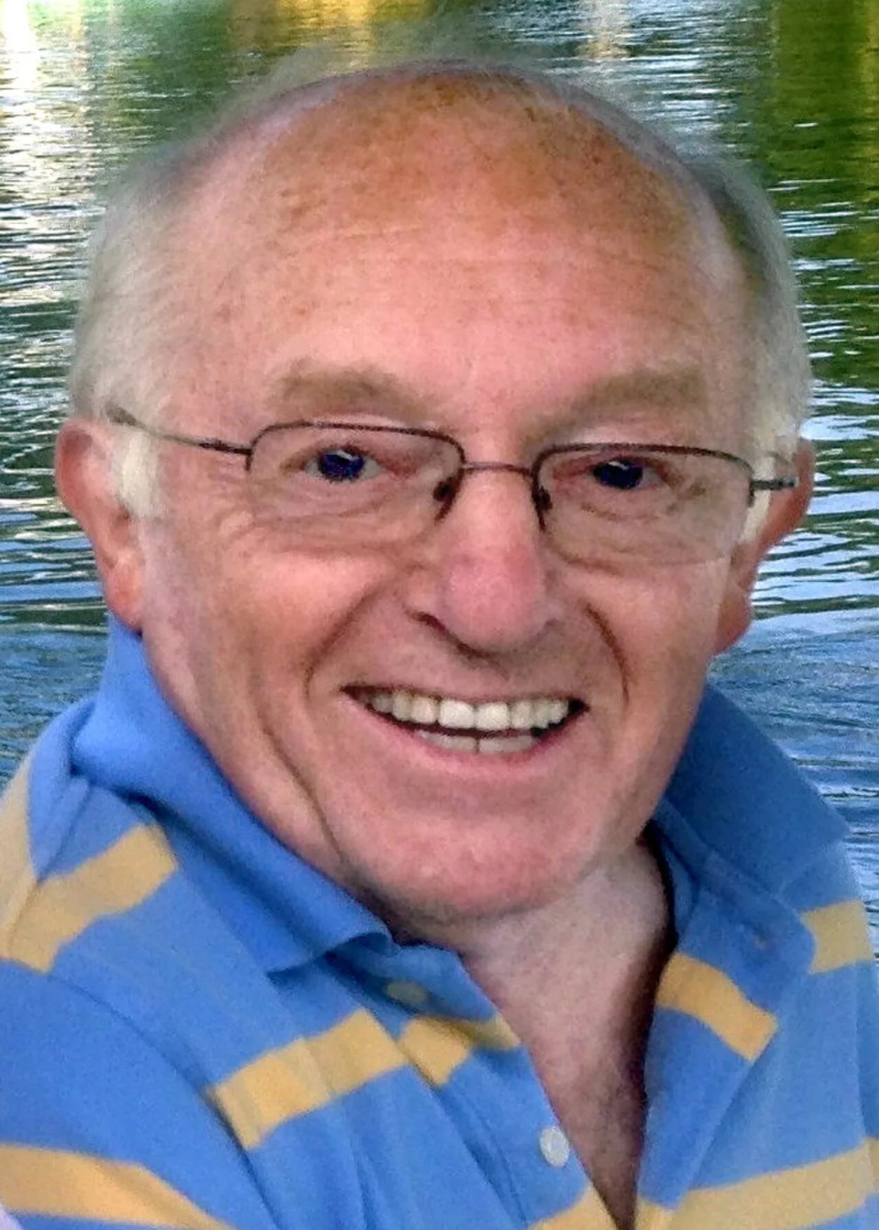 Portrait of Paul Daniels (1938–2016) – memorial page