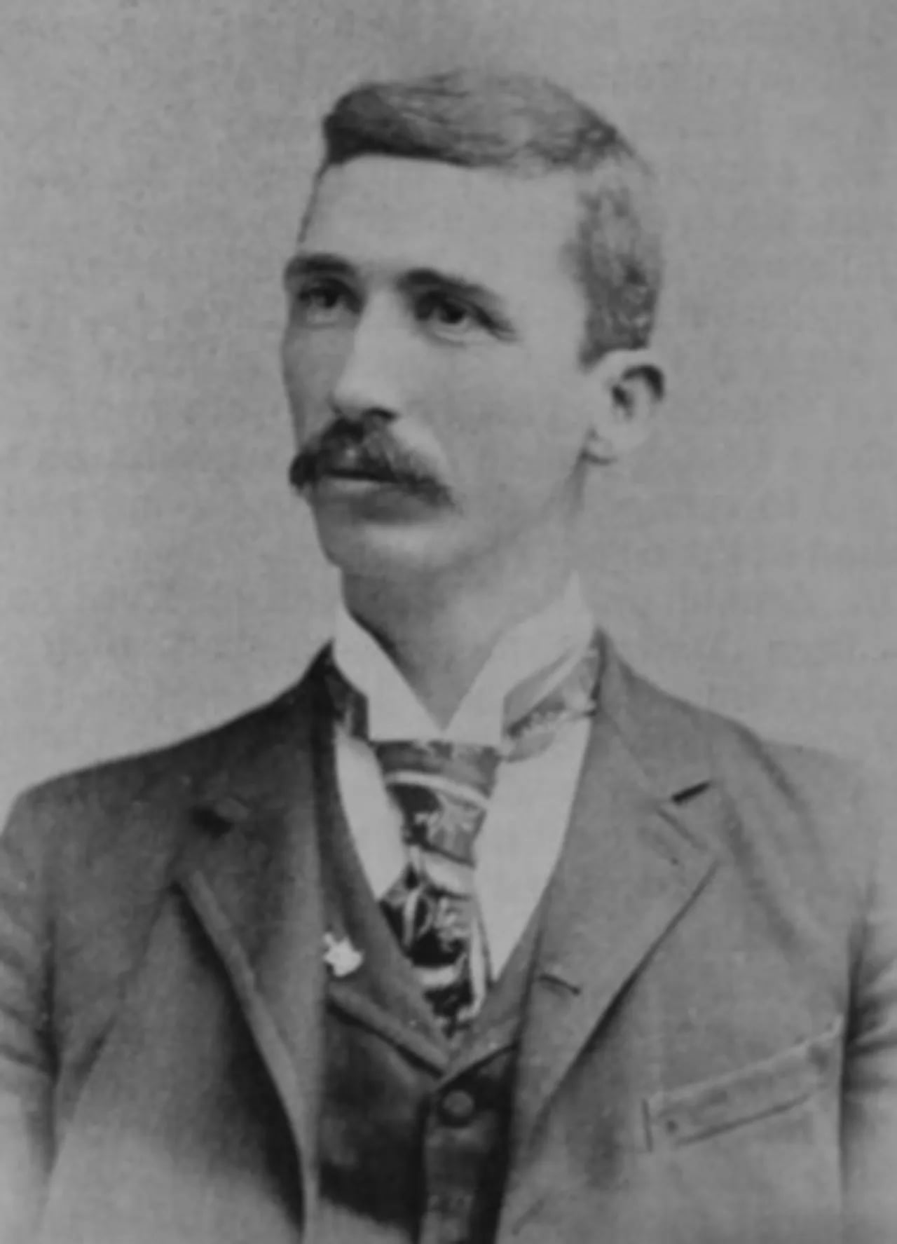 Portrait of Whyte Glendower Owen (1858–1949) – memorial page