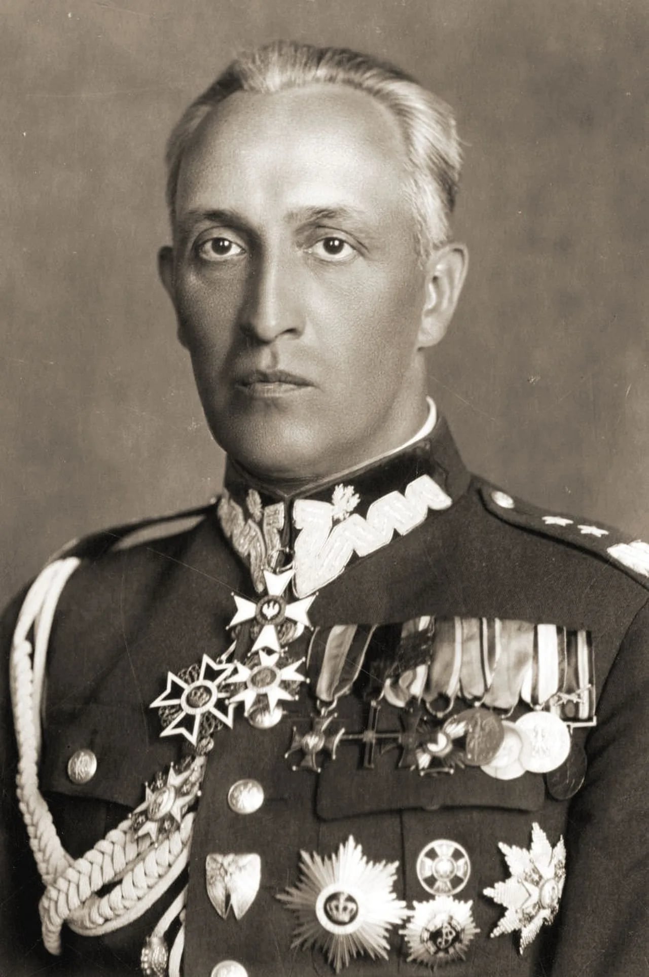 Portrait of Gustaw Orlicz-Dreszer (1889–1936) – memorial page