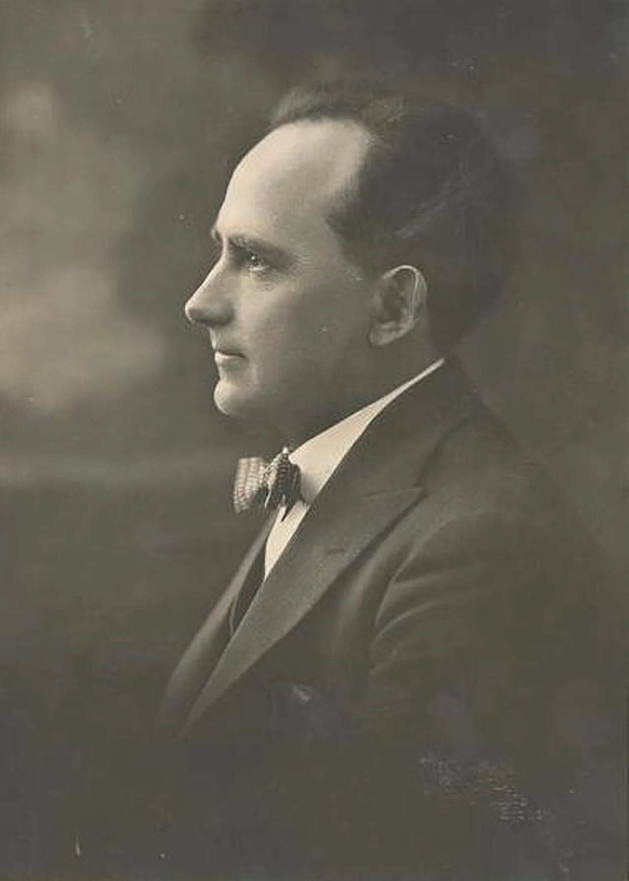 Porträt von Guy Arkins (1888–1980) – Gedenkseite