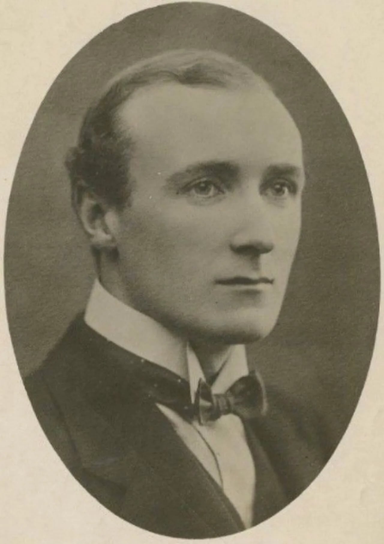Portrait of Guy Finch-Hatton, 14th Earl of Winchilsea (1885–1939) – memorial page